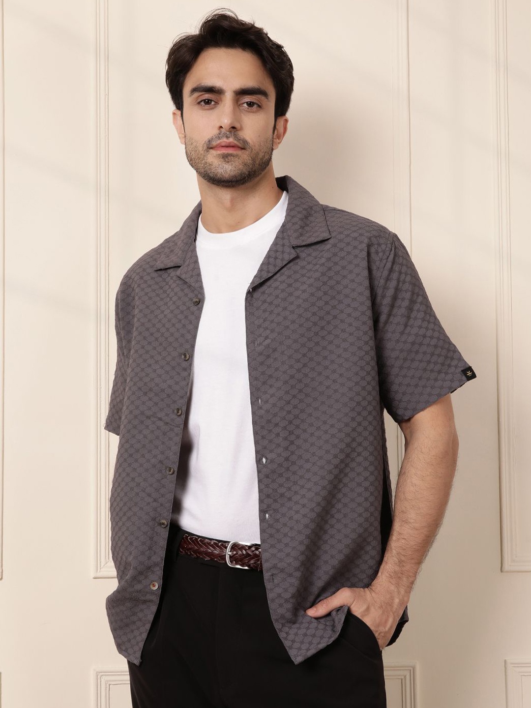 

WROGN Men Comfort Fit Cuban Collar Textured Cotton Casual Shirt, Grey