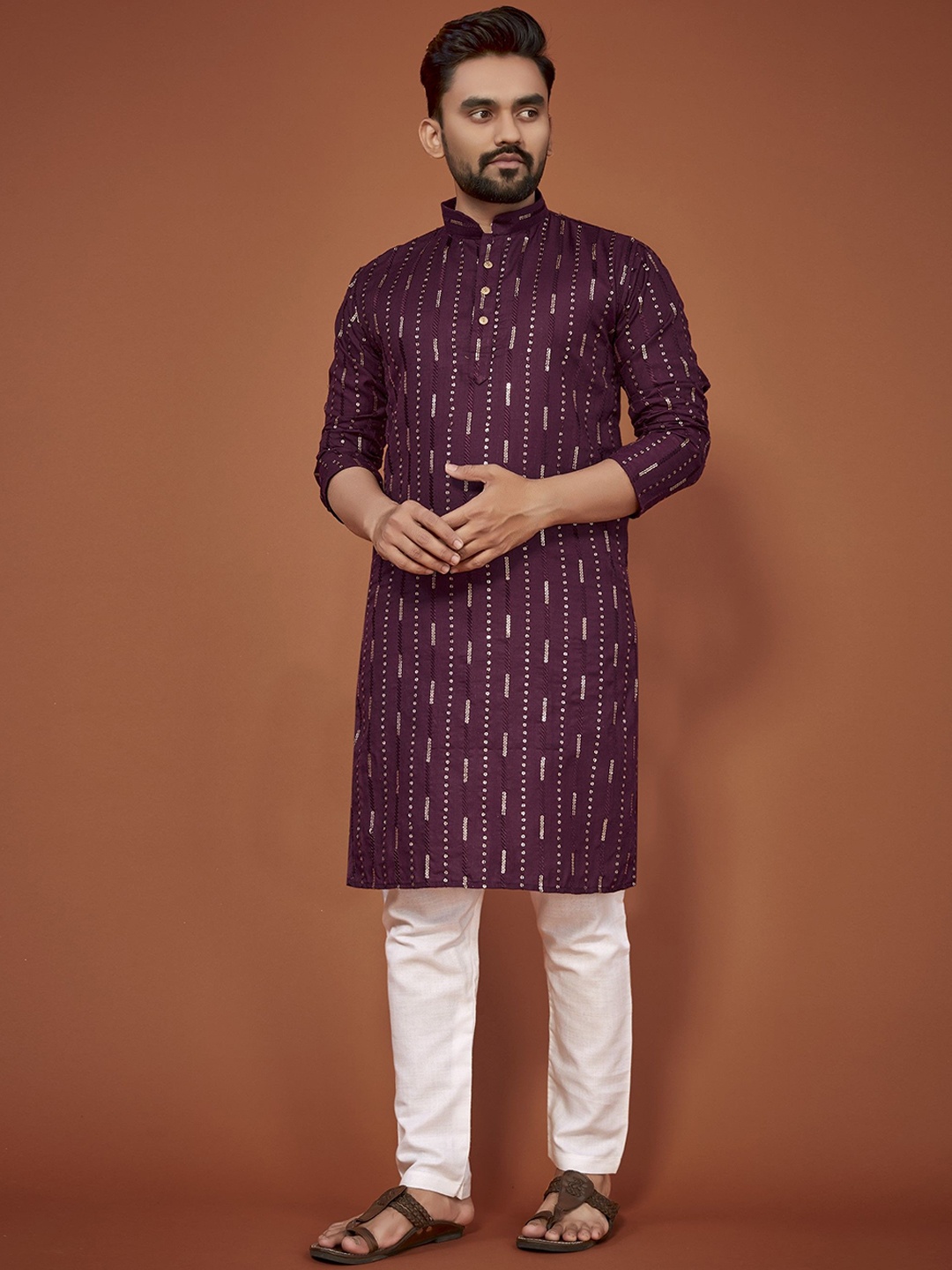 

Moda Rapido Men Embroidered Thread Work Kurta, Purple