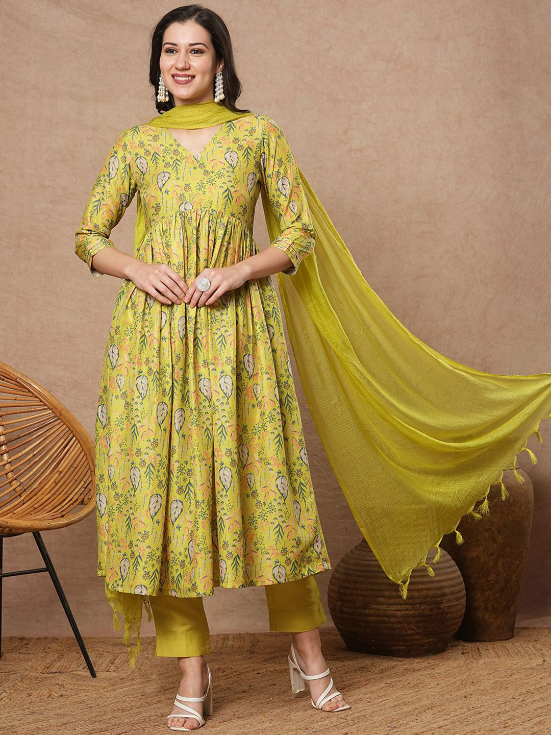 

Anni Designer Floral Printed V-Neck Empire Anarkali Kurta with Trousers & Dupatta, Green