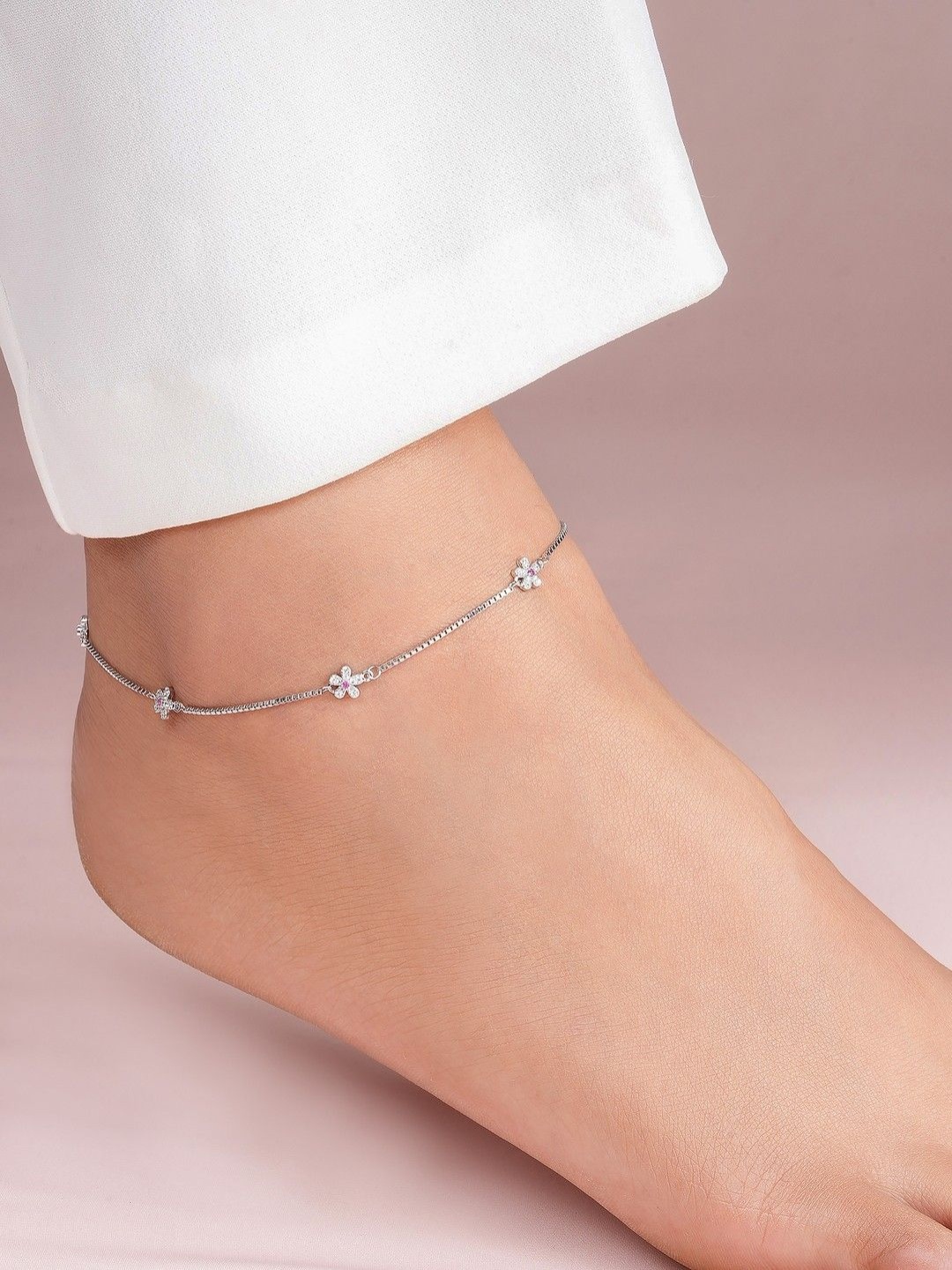 

Zavya 925 Pure Silver Rhodium-Plated Artificial Stones Studded Anklet