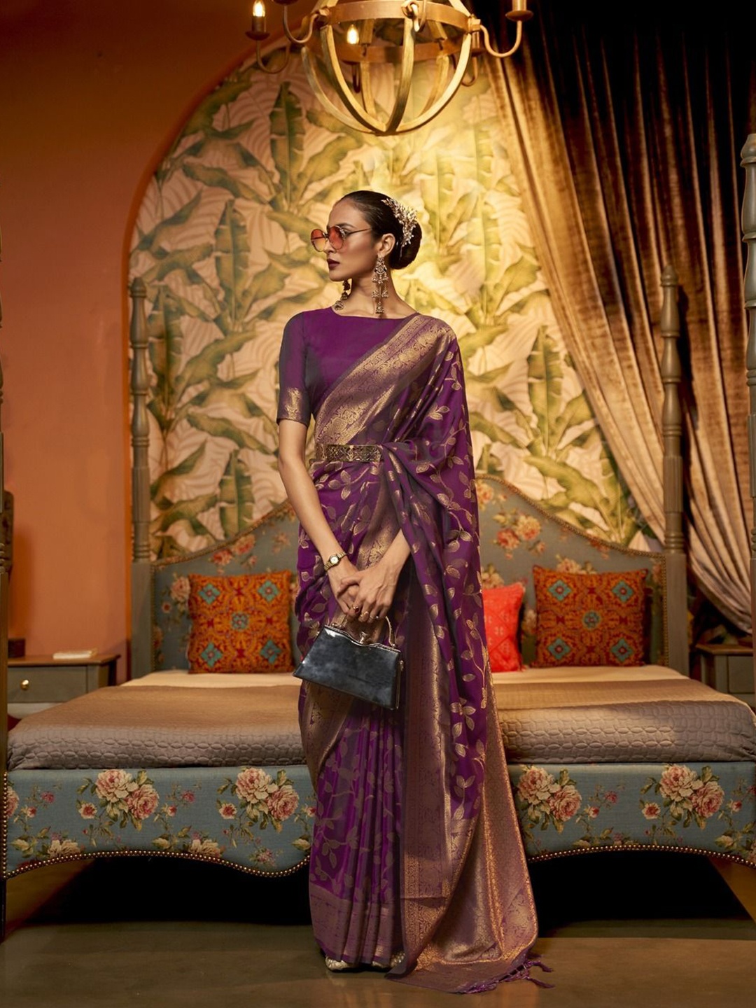 

Anouk Woven Design Zari Silk Blend Banarasi Saree, Lavender