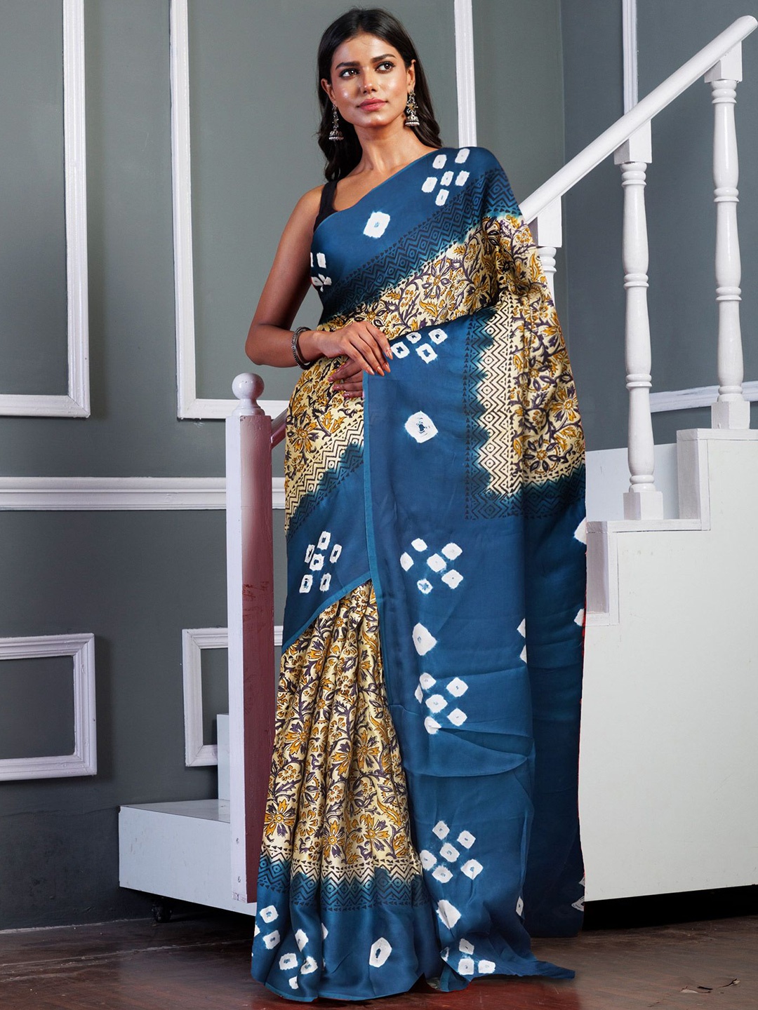 

Unnati Silks Floral Block Printed Saree, Cream