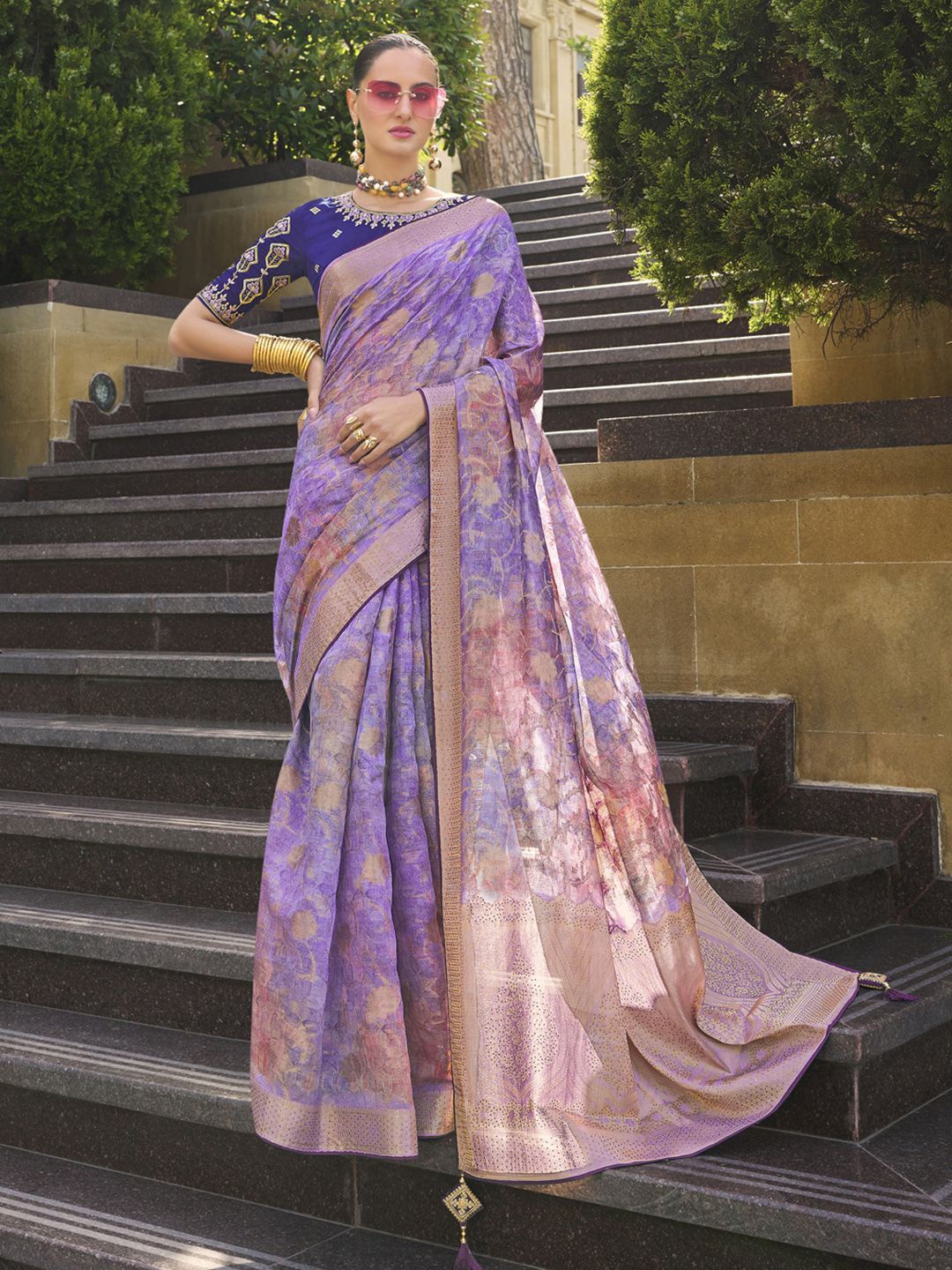 

Meena Bazaar Floral Beads and Stones Saree, Purple