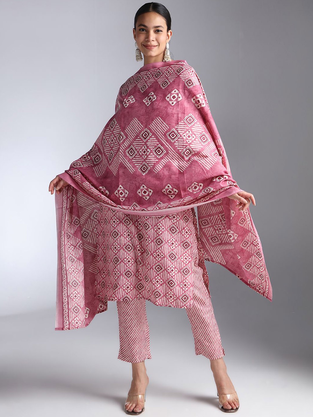

House Of Dharaa Geometric Printed Straight Kurta With Trousers And Dupatta, Pink