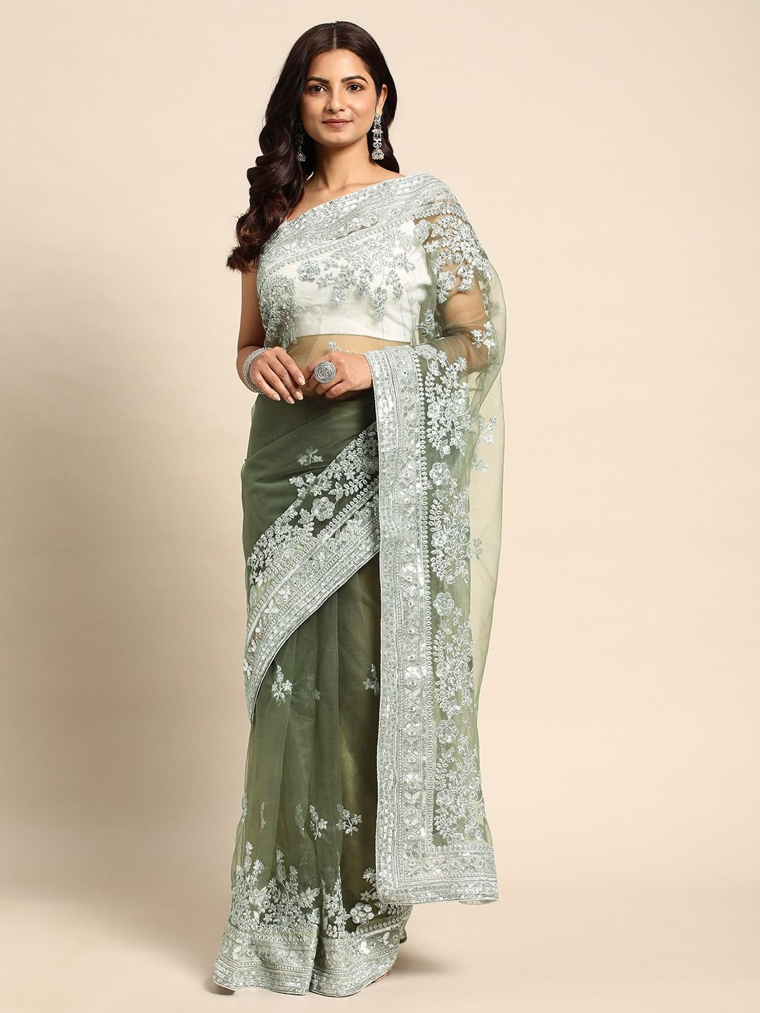 

DIVASTRI Floral Embroidered Net Saree, Green