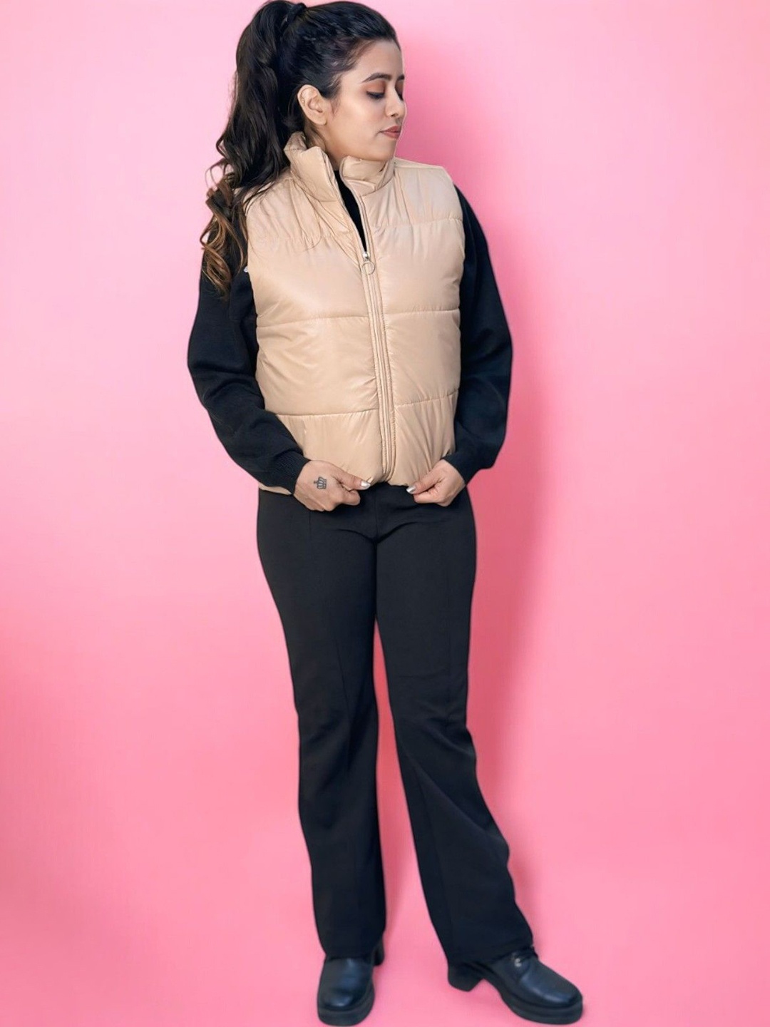 

HOW House Of Wear Women Solid Lightweight Gilet Jacket, Beige