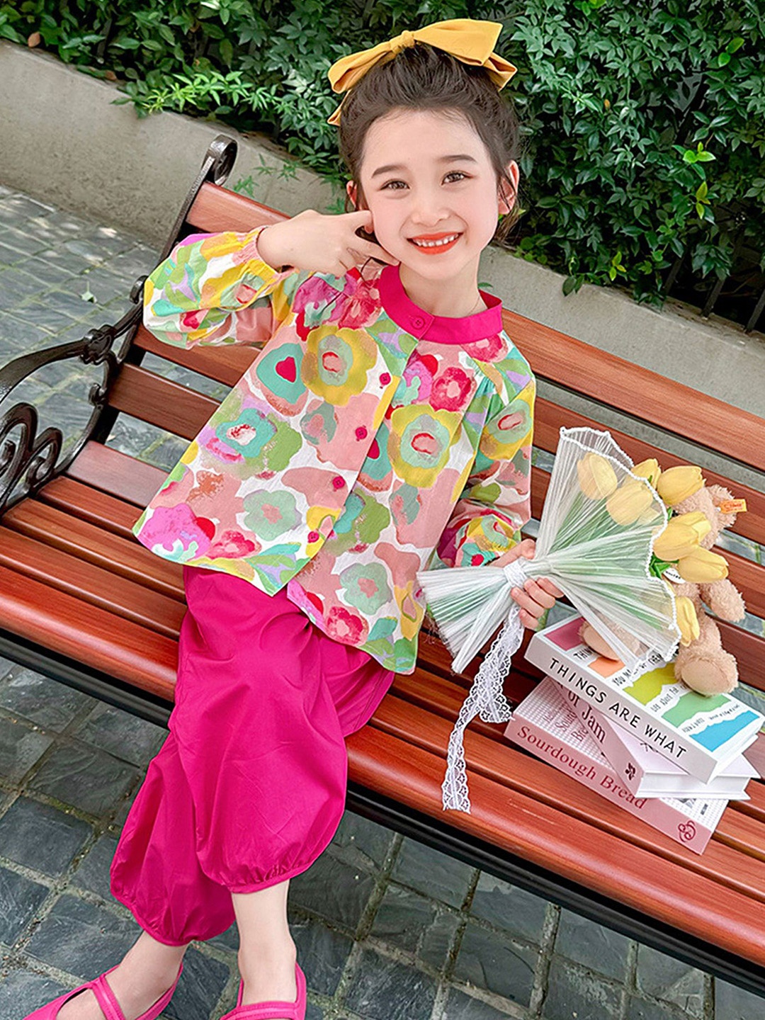 

LULU & SKY Girls Printed Top with Capris, Pink