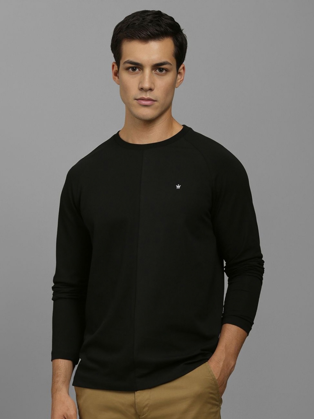 

Louis Philippe Men Solid Round Neck Cotton Slim Fit T-shirt, Black