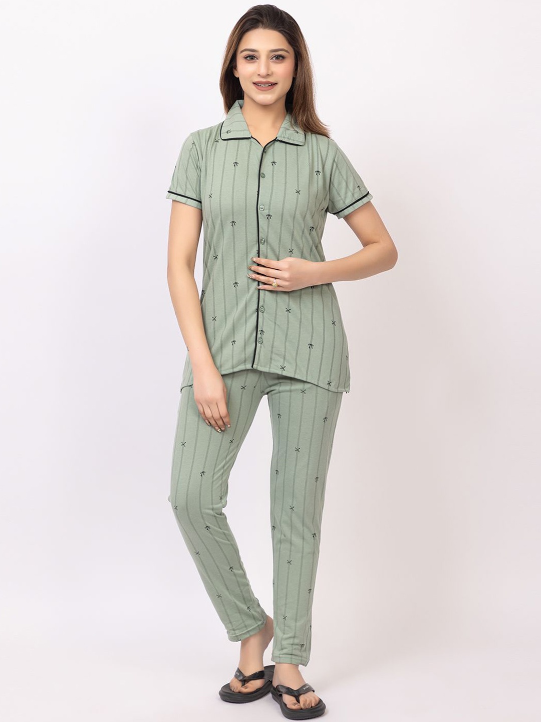 

GEE 5 Women Printed Night suit, Grey