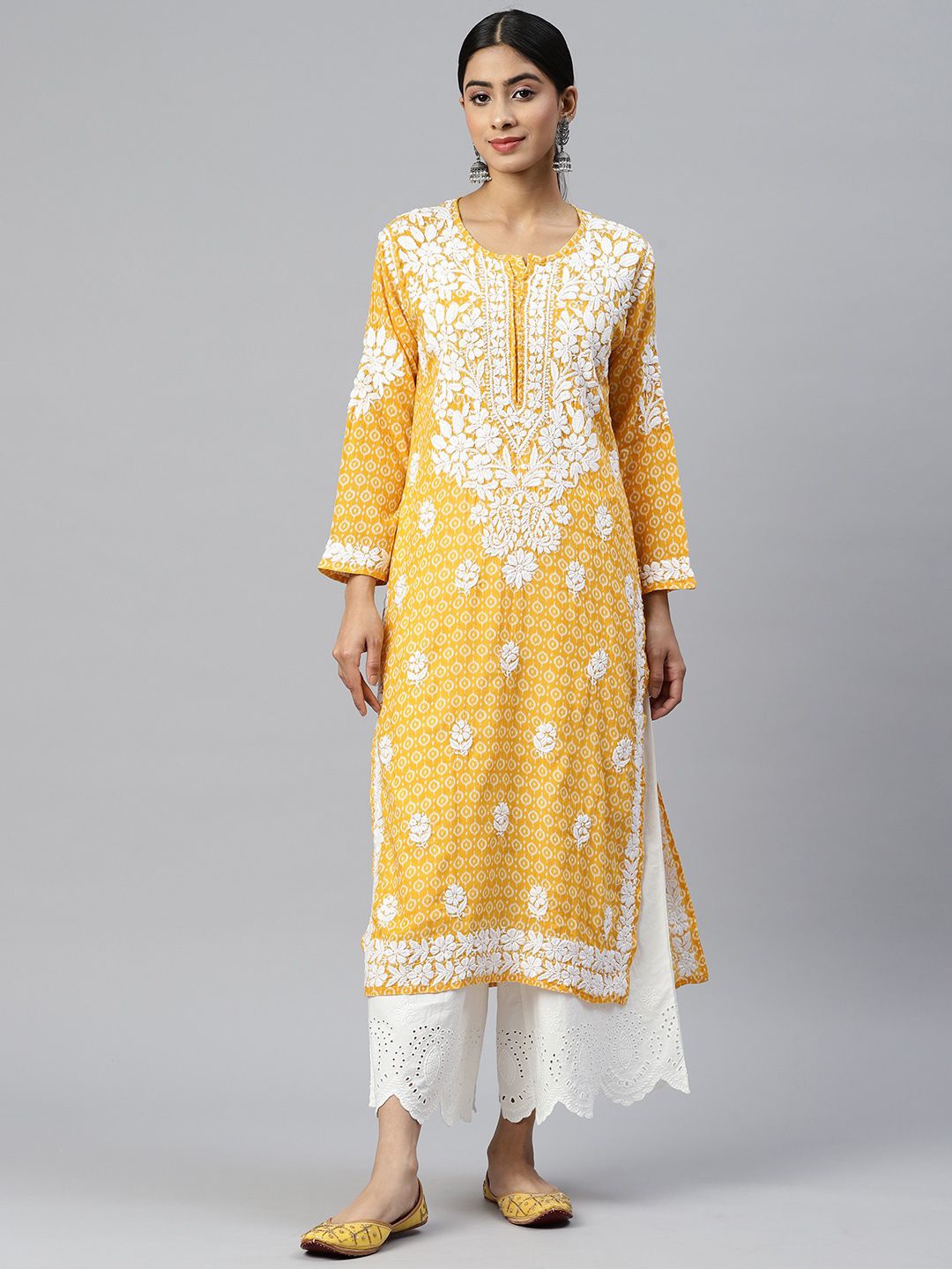 

PARAMOUNT CHIKAN Floral Printed Notch-Neck Lucknowi Chikankari Cotton Straight Kurta, Yellow