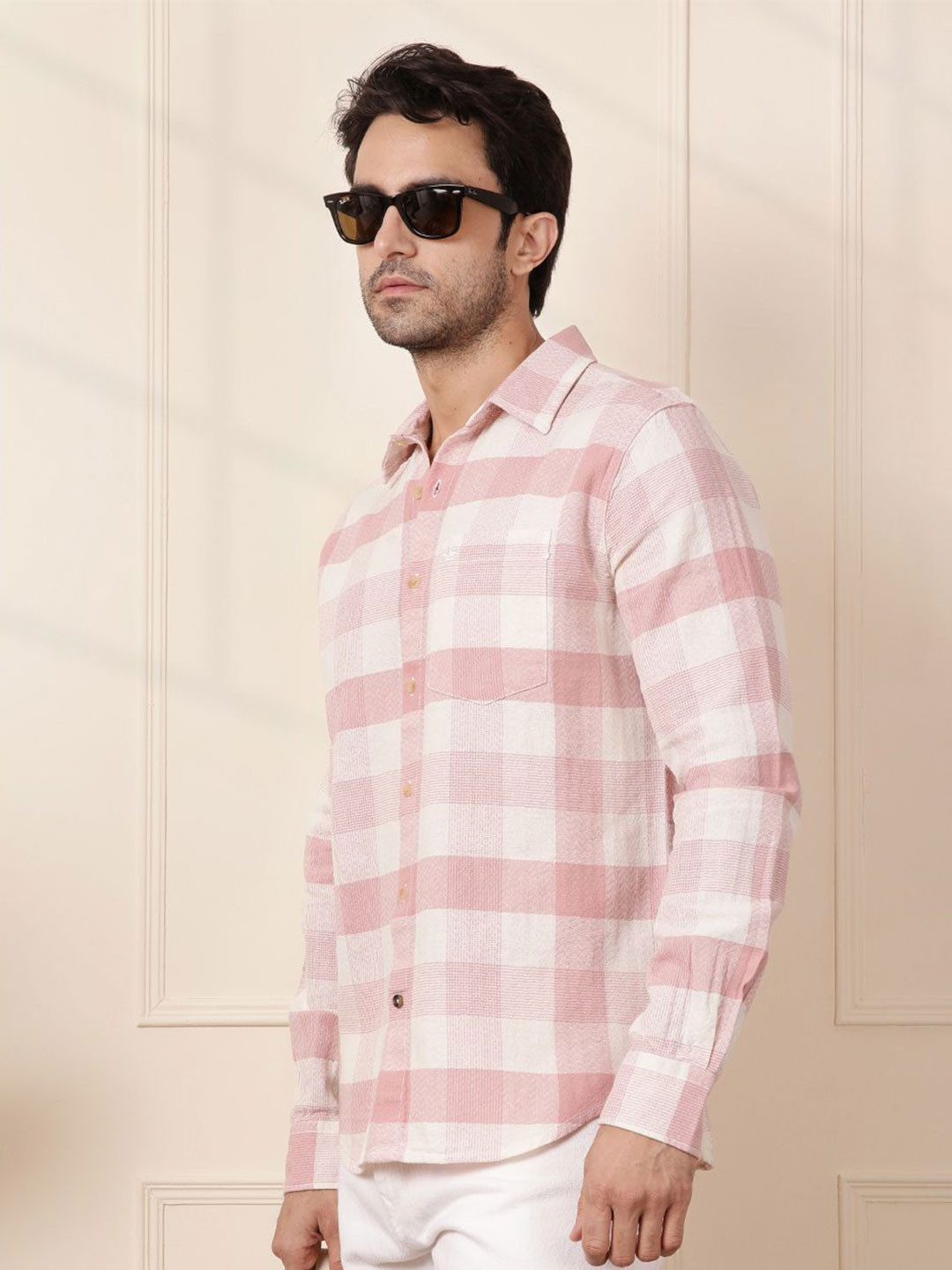

WROGN Men Comfort Fit Spread Collar Gingham Checked Cotton Casual Shirt, Pink