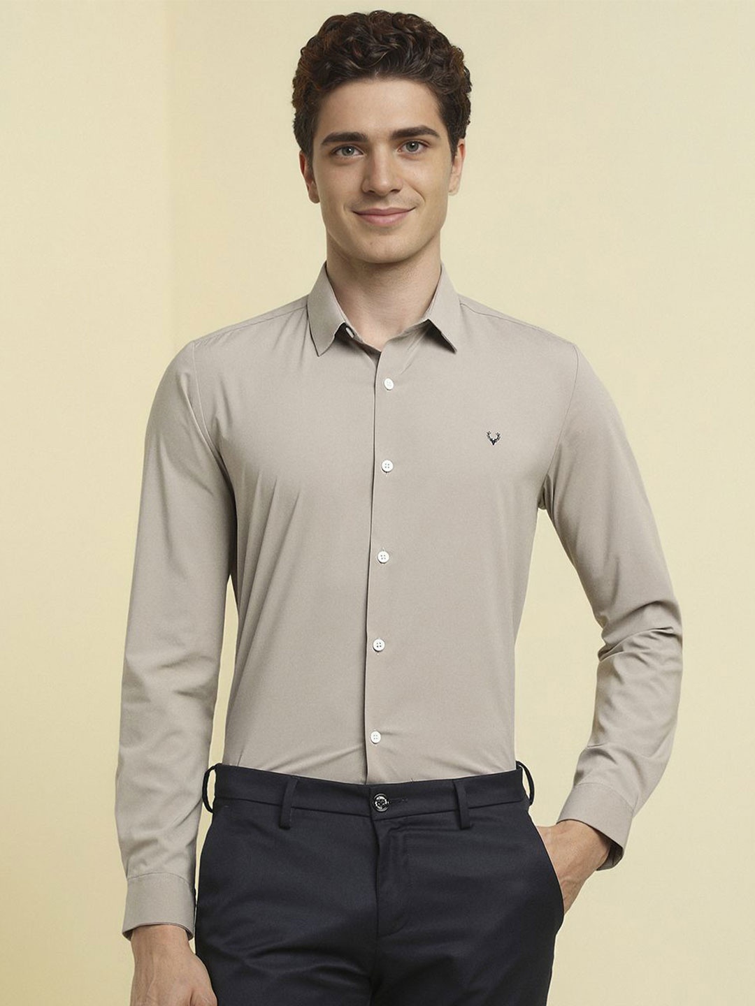 

Allen Solly Men Slim Fit Spread Collar Solid Formal Shirt, Beige