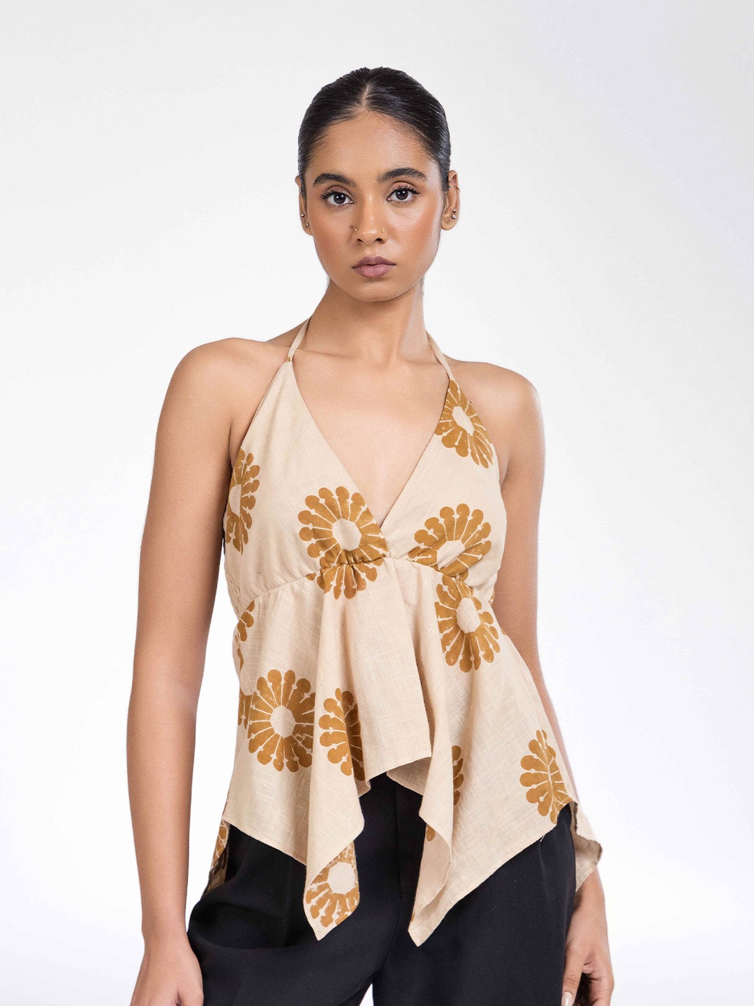 

Past Modern Floral Print Cotton Styled Back Top, Beige