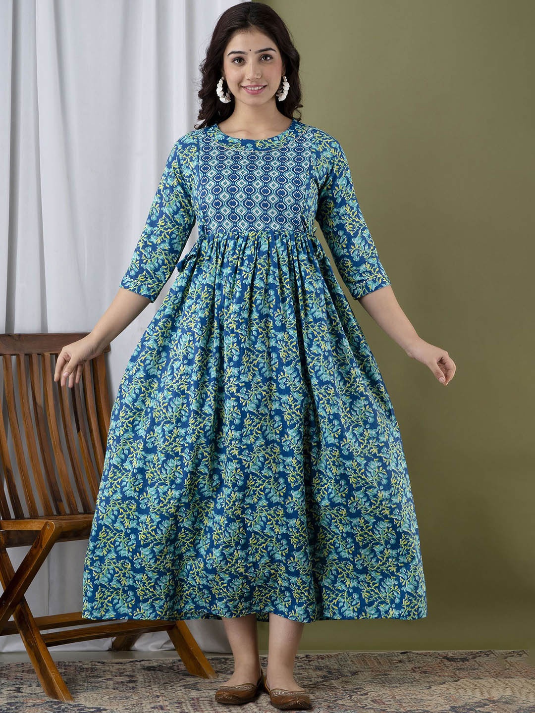 

SILAKIVA Floral Printed Gathered Fit and Flare Maternity Dress, Blue