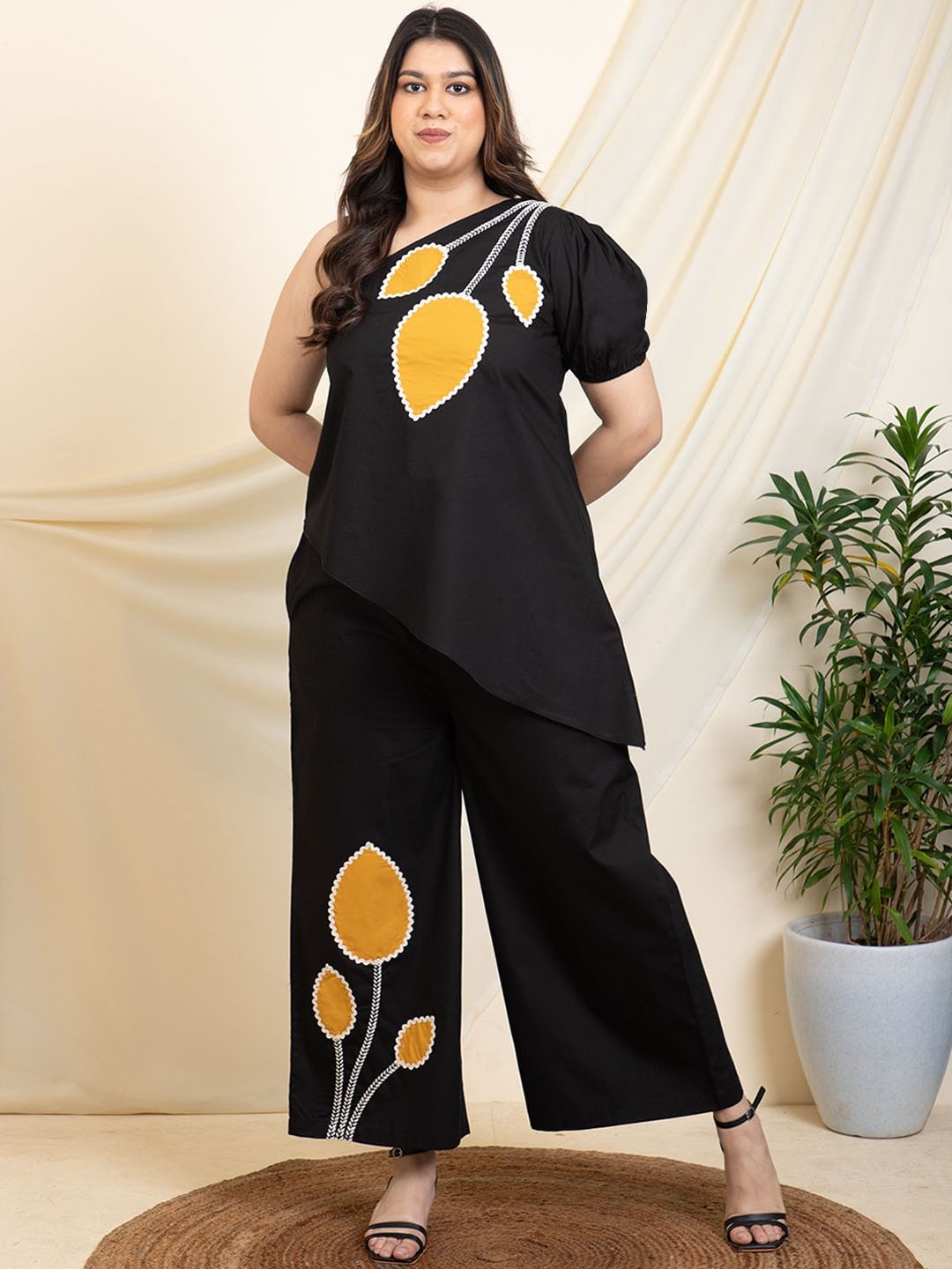 

DEEBACO Plus Size One Shoulder Patch Work Pure Cotton Asymmetric Style Tunic With Trousers, Black