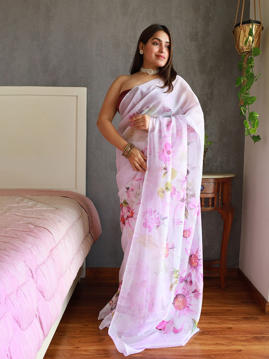 

Anouk Floral Organza Saree, Pink