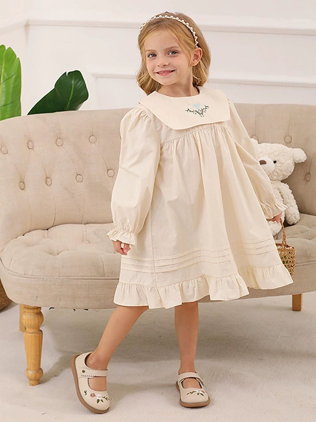 

LULU & SKY Dress, Beige