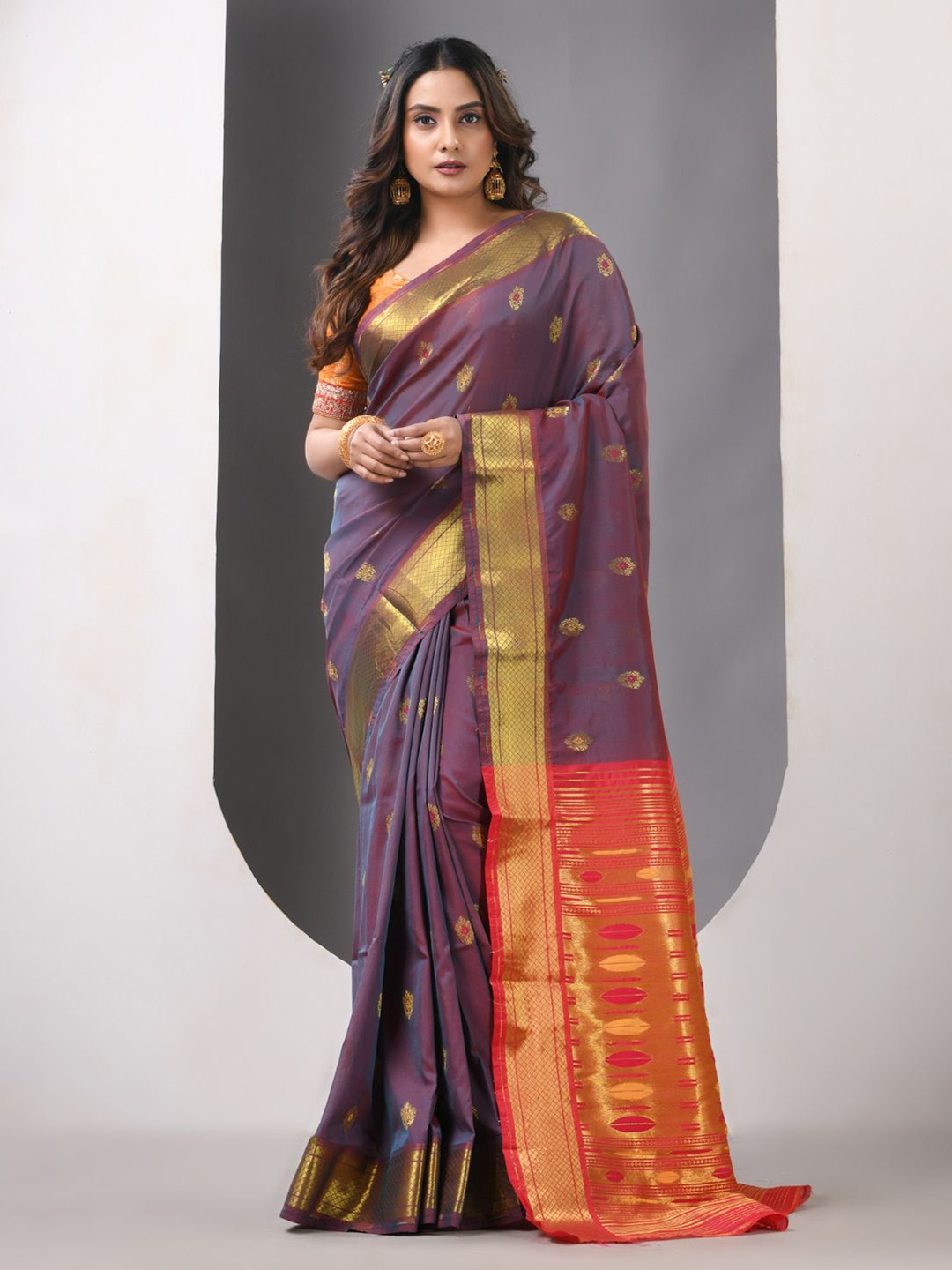 

Charukriti Ethnic Motifs Zari Silk Blend Paithani Saree, Grey