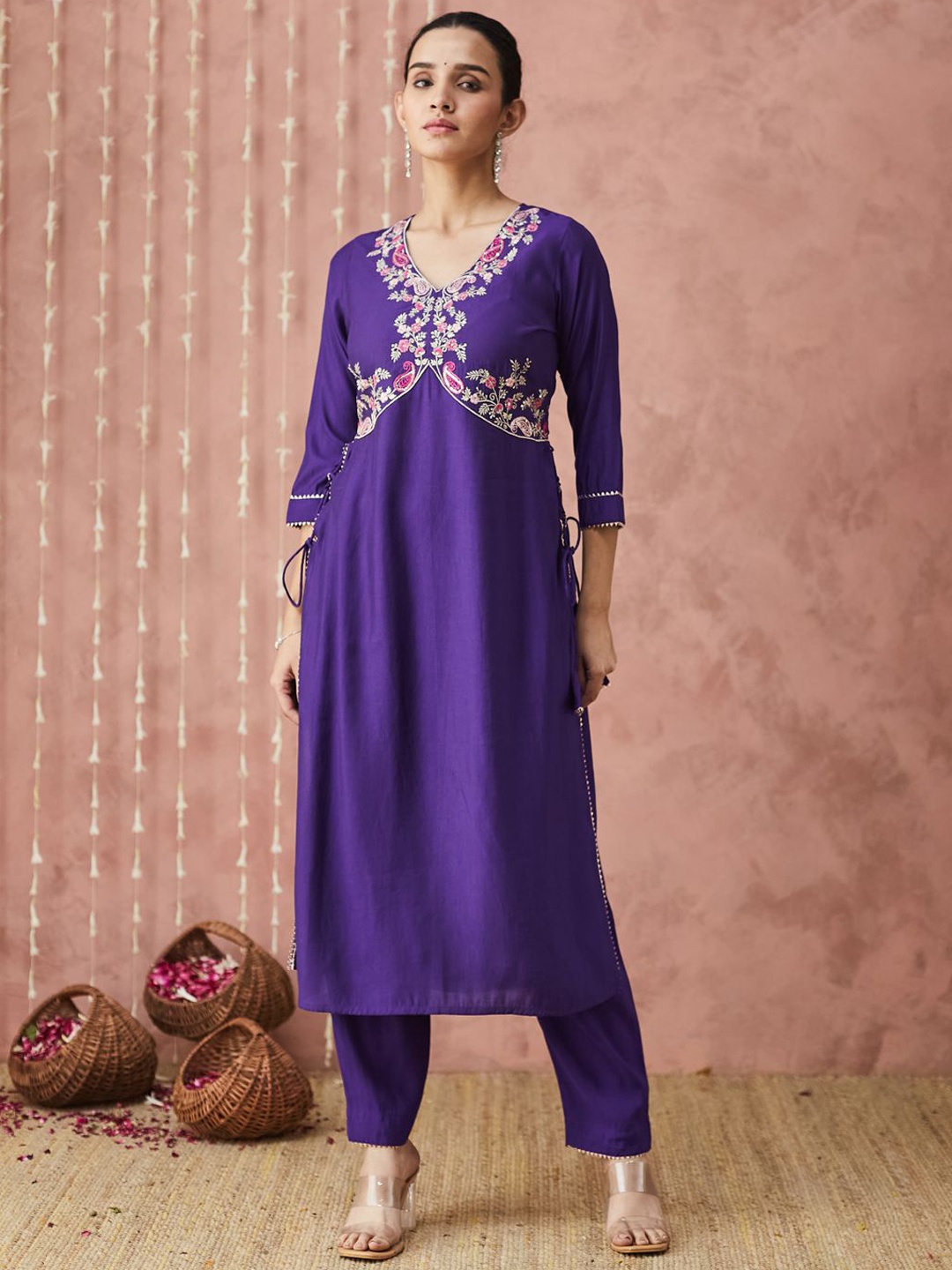 

SANSKAR Floral Embroidered V-Neck Sequinned Straight Kurta With Trouser, Purple