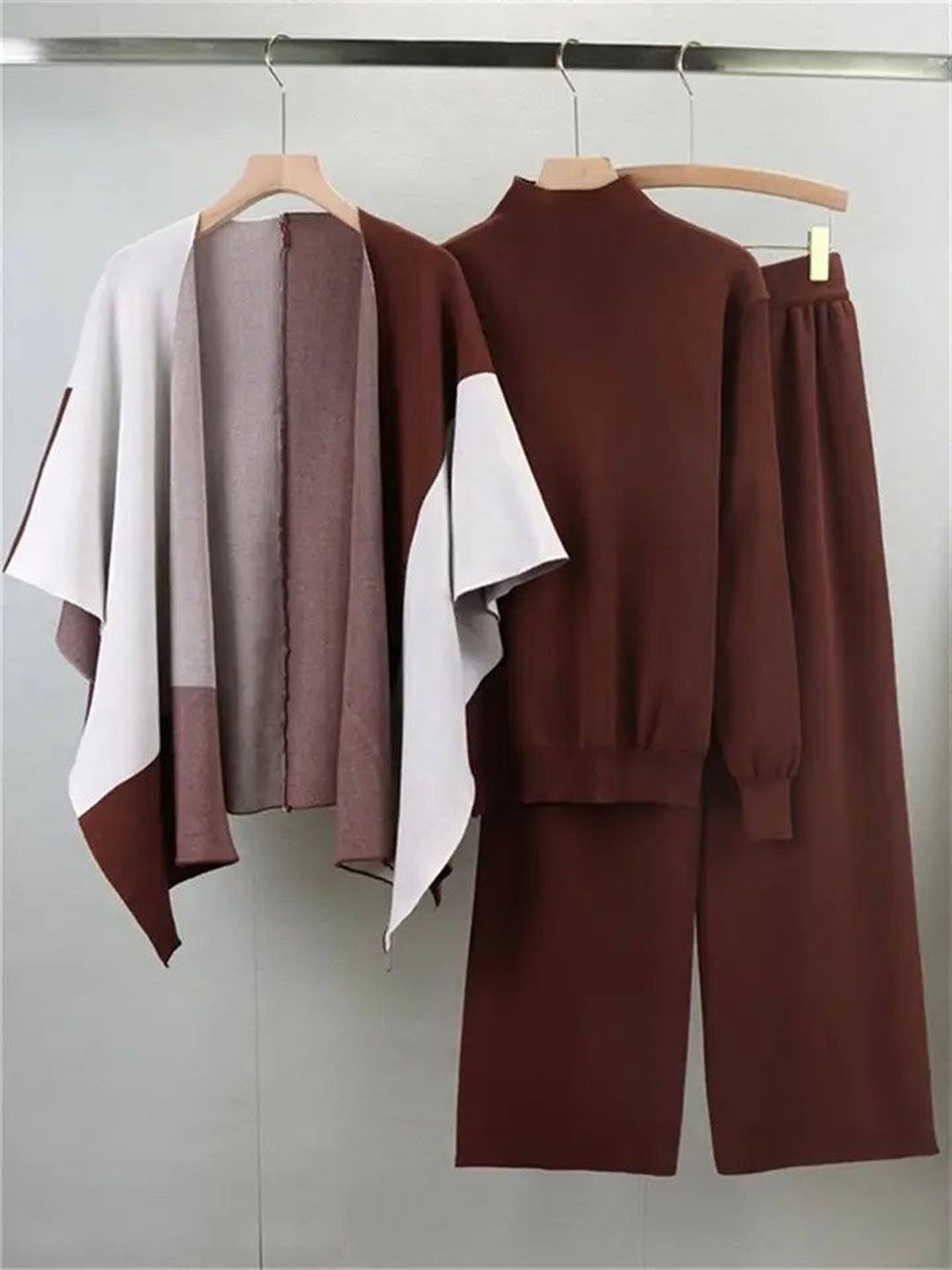

Alamode By Akanksha Pure Wool Harry Luxe Winter Sweater With Trousers, Brown