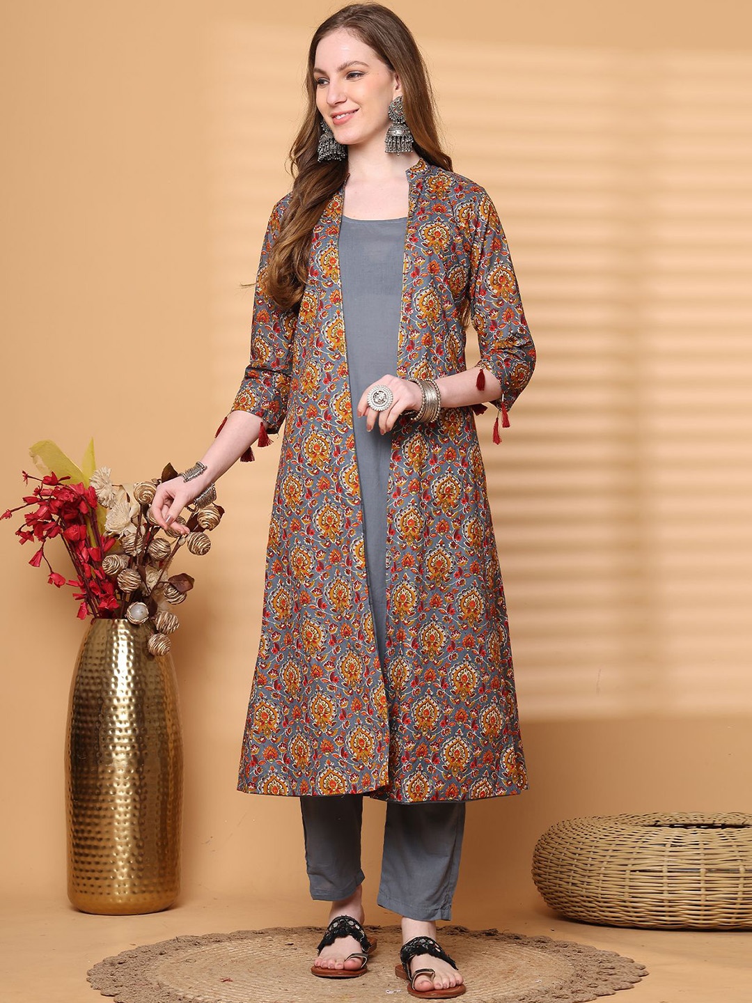 

Rajnandini Round Neck Pure Cotton Straight Kurta With Trouser & Shrug, Grey