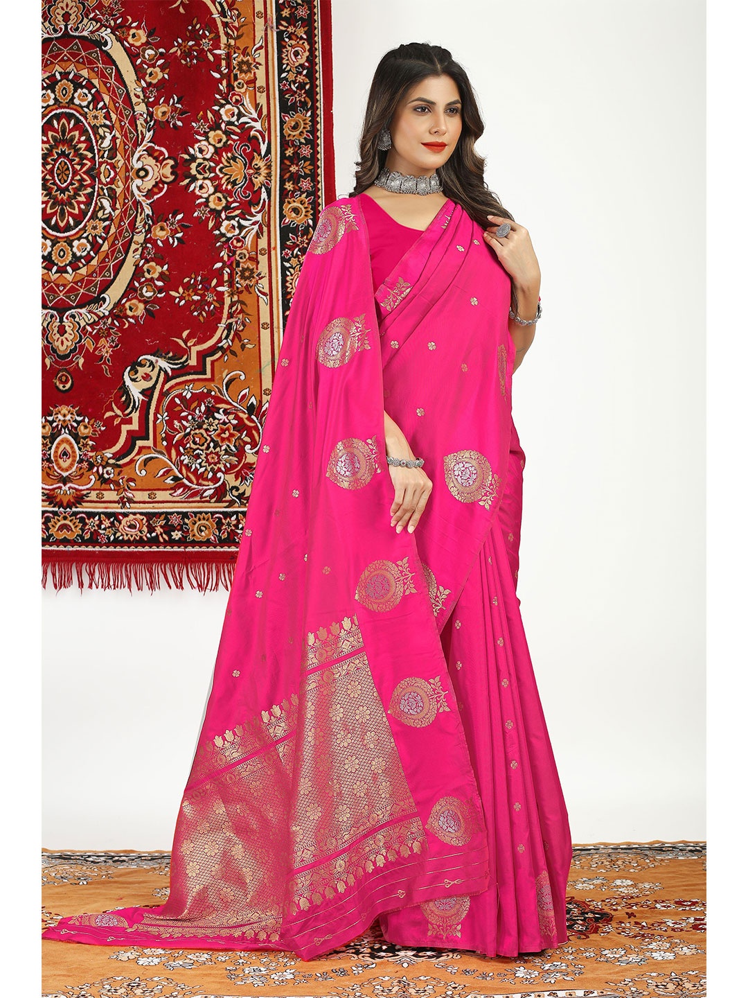 

Kandora Woven Design Zari Pure Silk Banarasi Saree, Pink