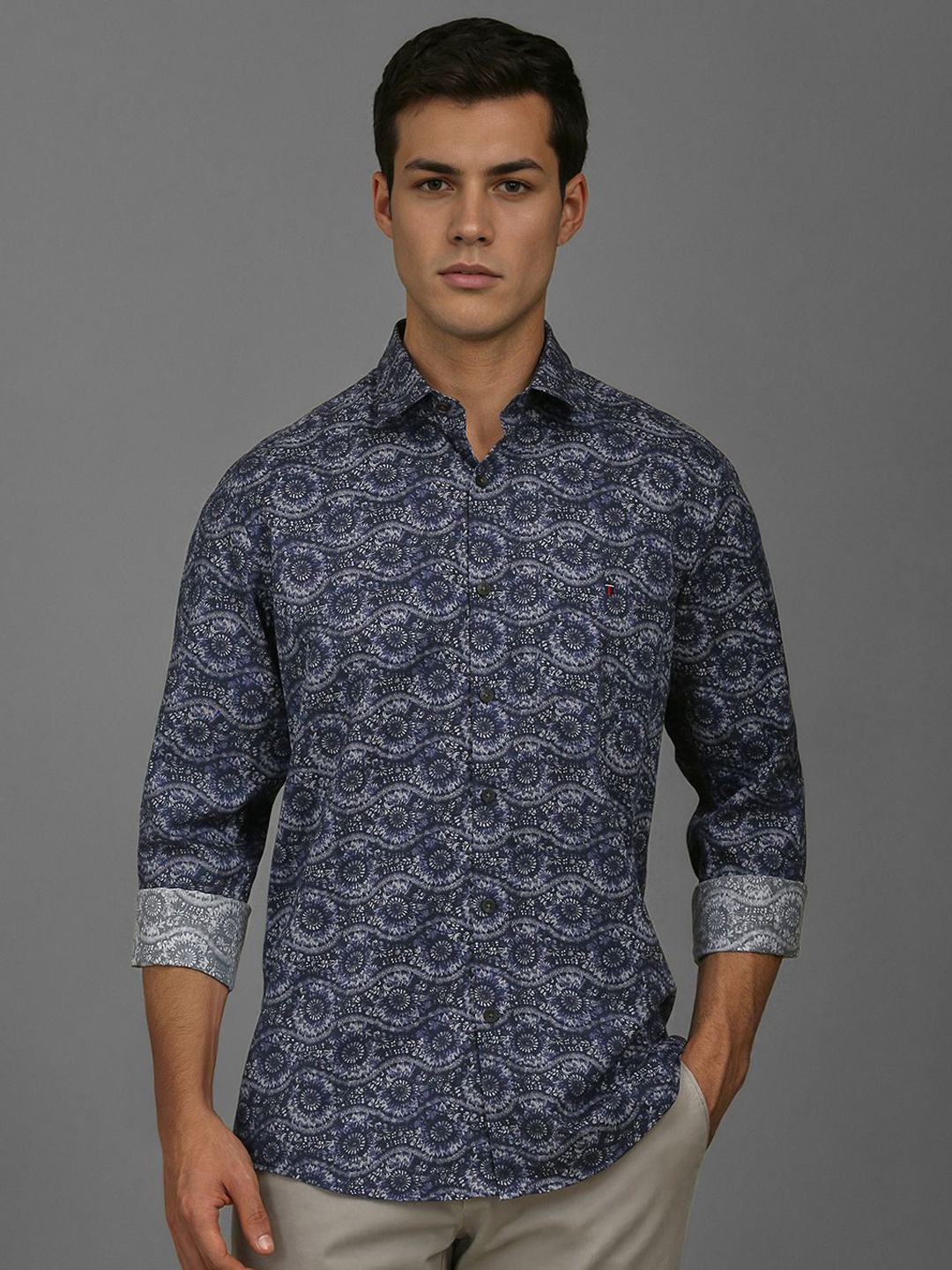 

Louis Philippe Sport Men Cotton Abstract Printed Casual Shirt, Navy blue