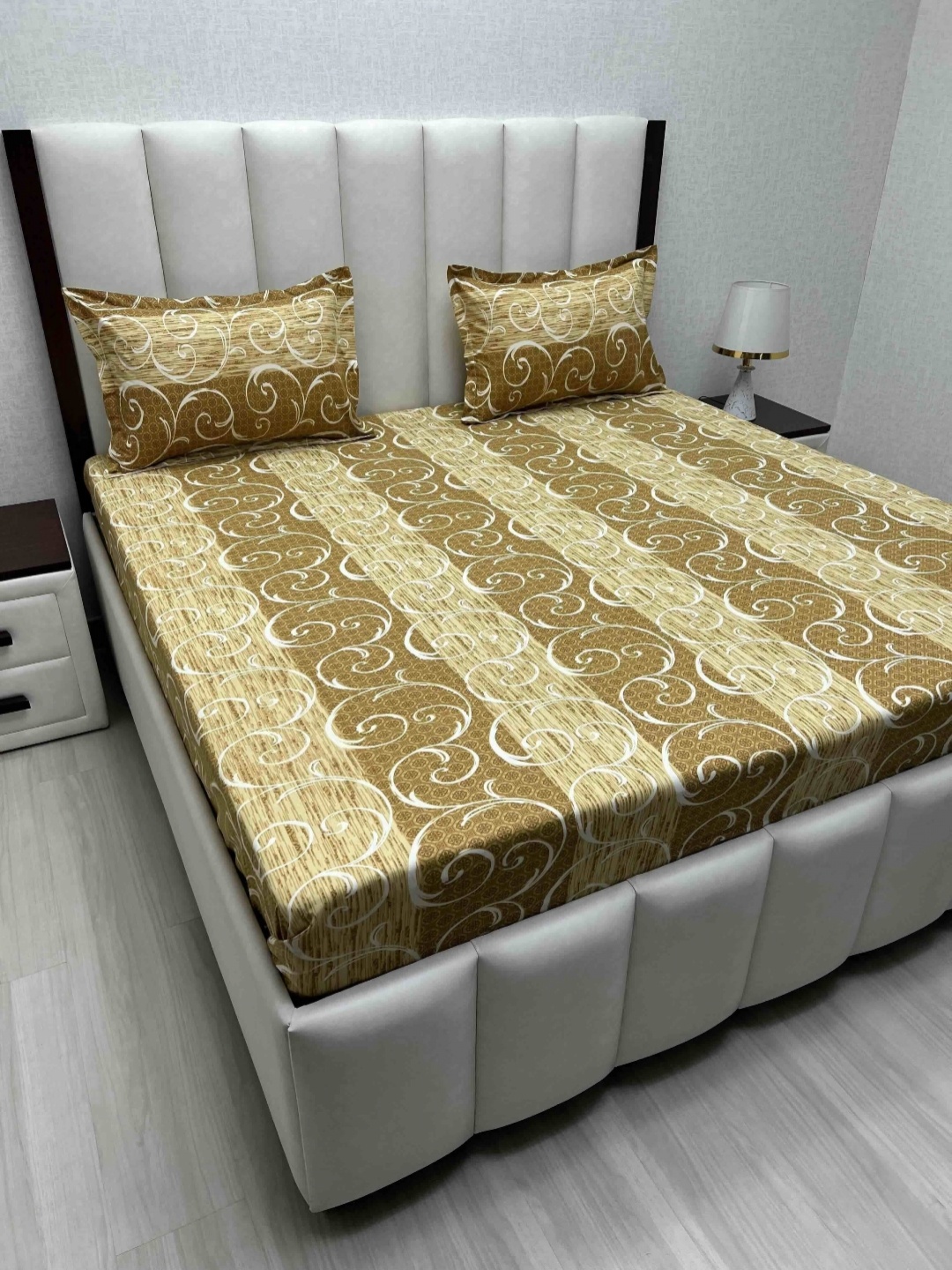 

Pure Decor Velar Fur Sib Brown Printed Pure Cotton 300 TC King Bedsheet Set 2.74 x 2.74 m