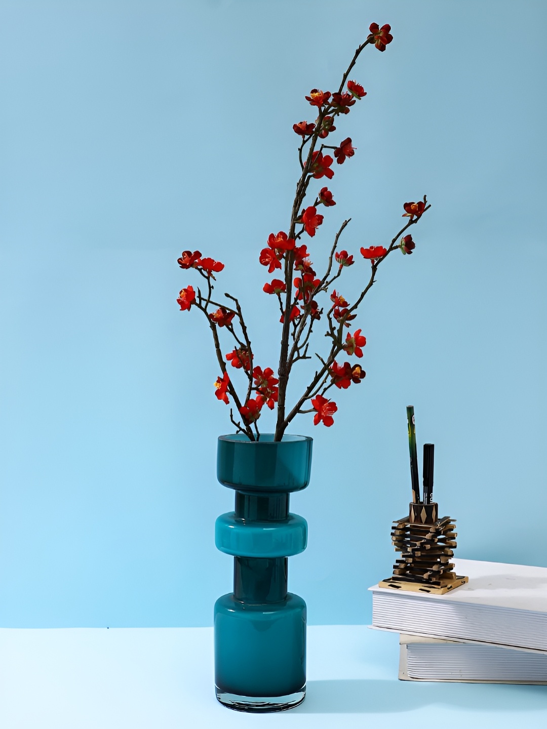 

TAYHAA Teal Green & White Textured Modern Glass Flower Vase