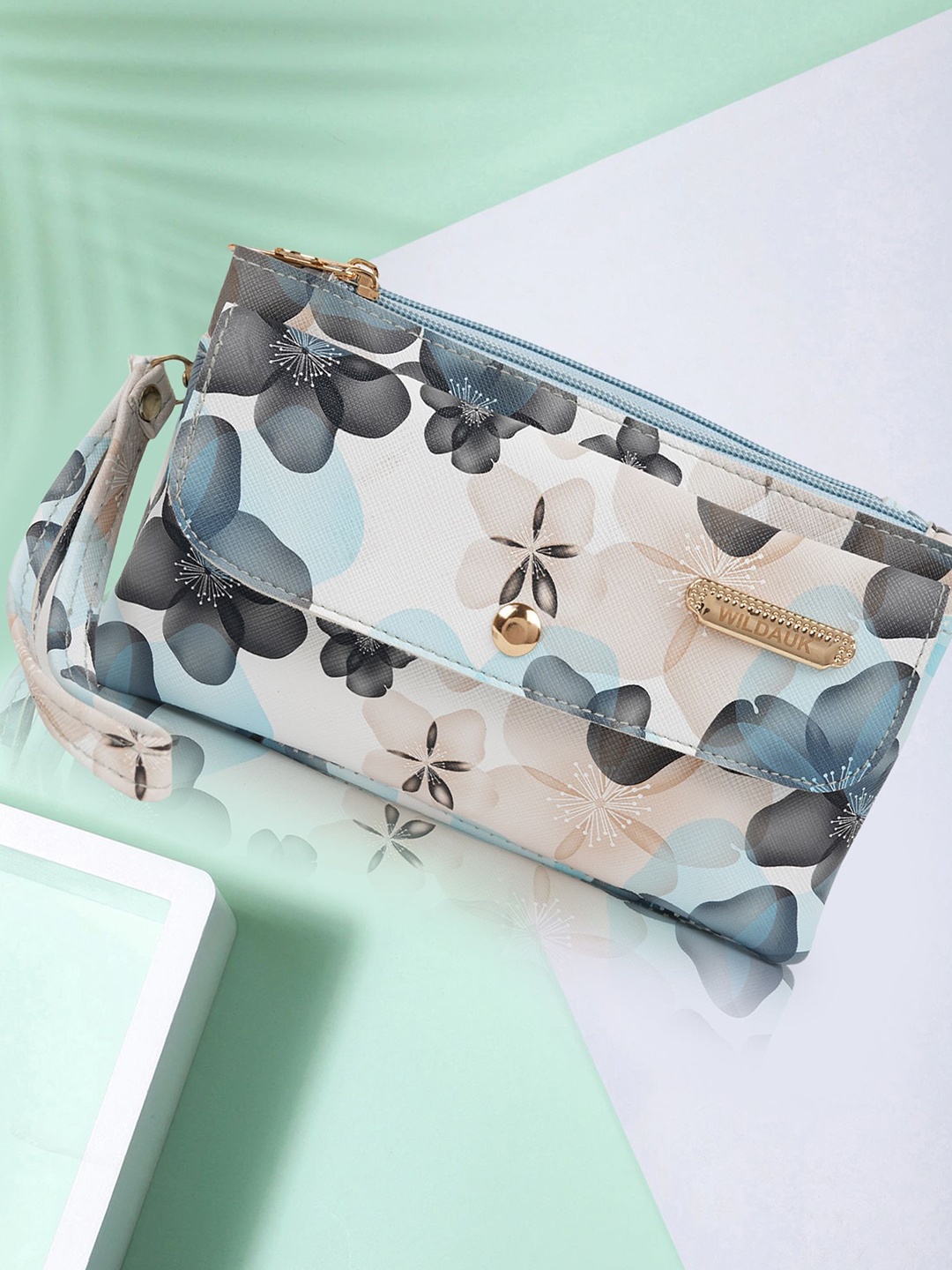 

WILDAUK Printed Purse Clutch, Blue