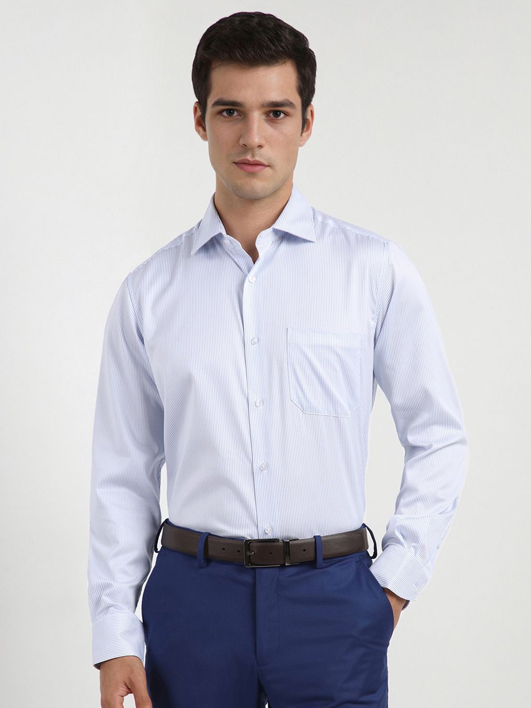 

Allen Solly Sport Men Cotton Vertical Striped Formal Shirt, White