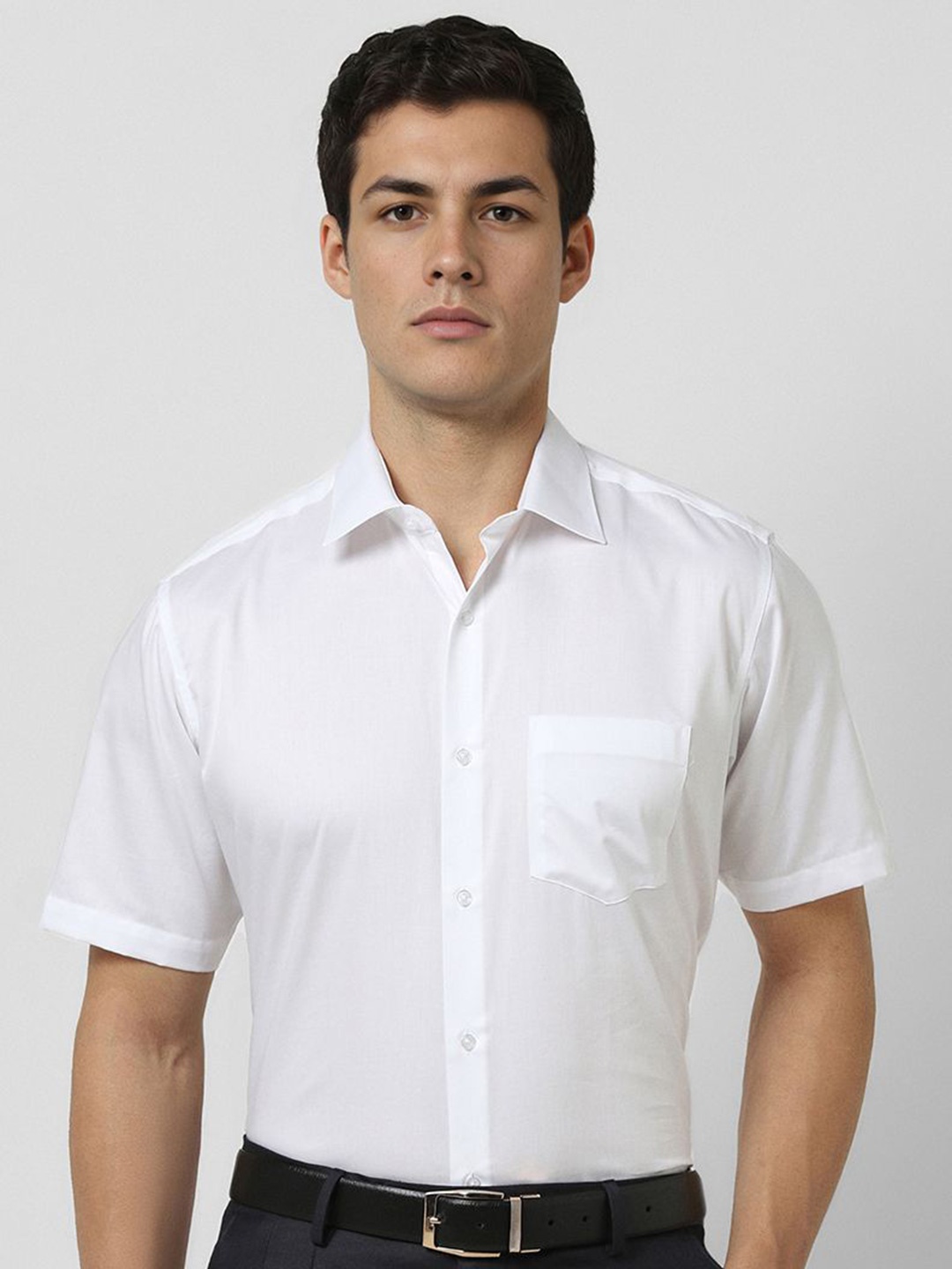 

Van Heusen Men Slim Fit Spread Collar Solid Cotton Formal Shirt, White