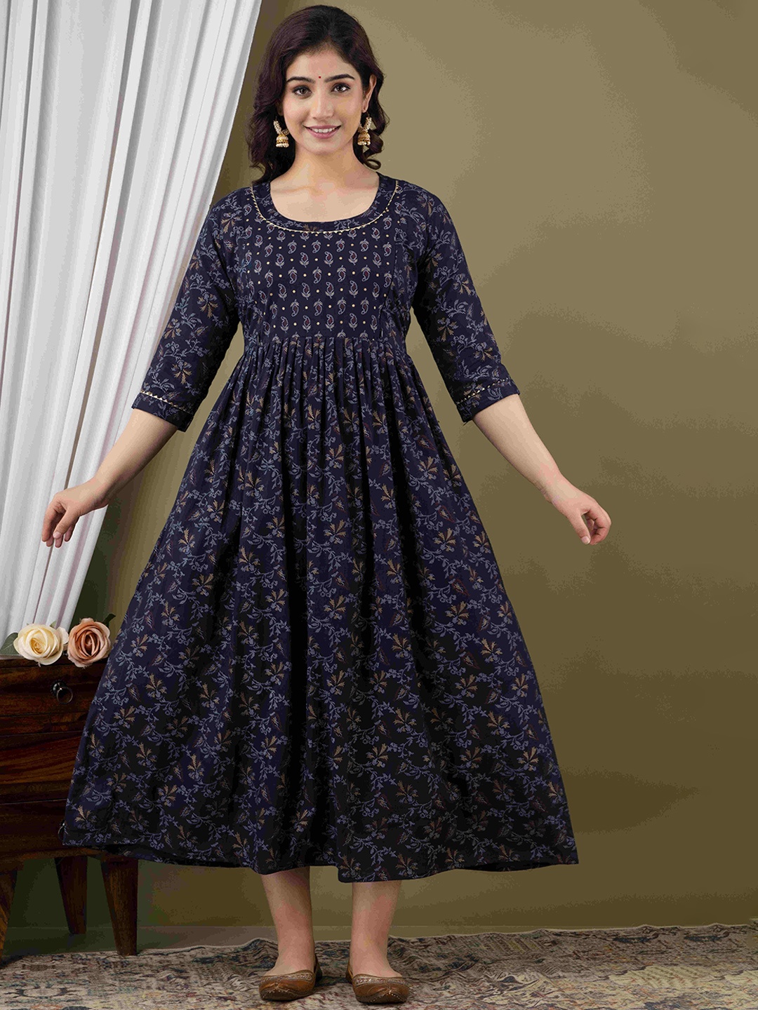 

SILAKIVA Floral Printed Gathered Fit and Flare Maternity Dress, Navy blue