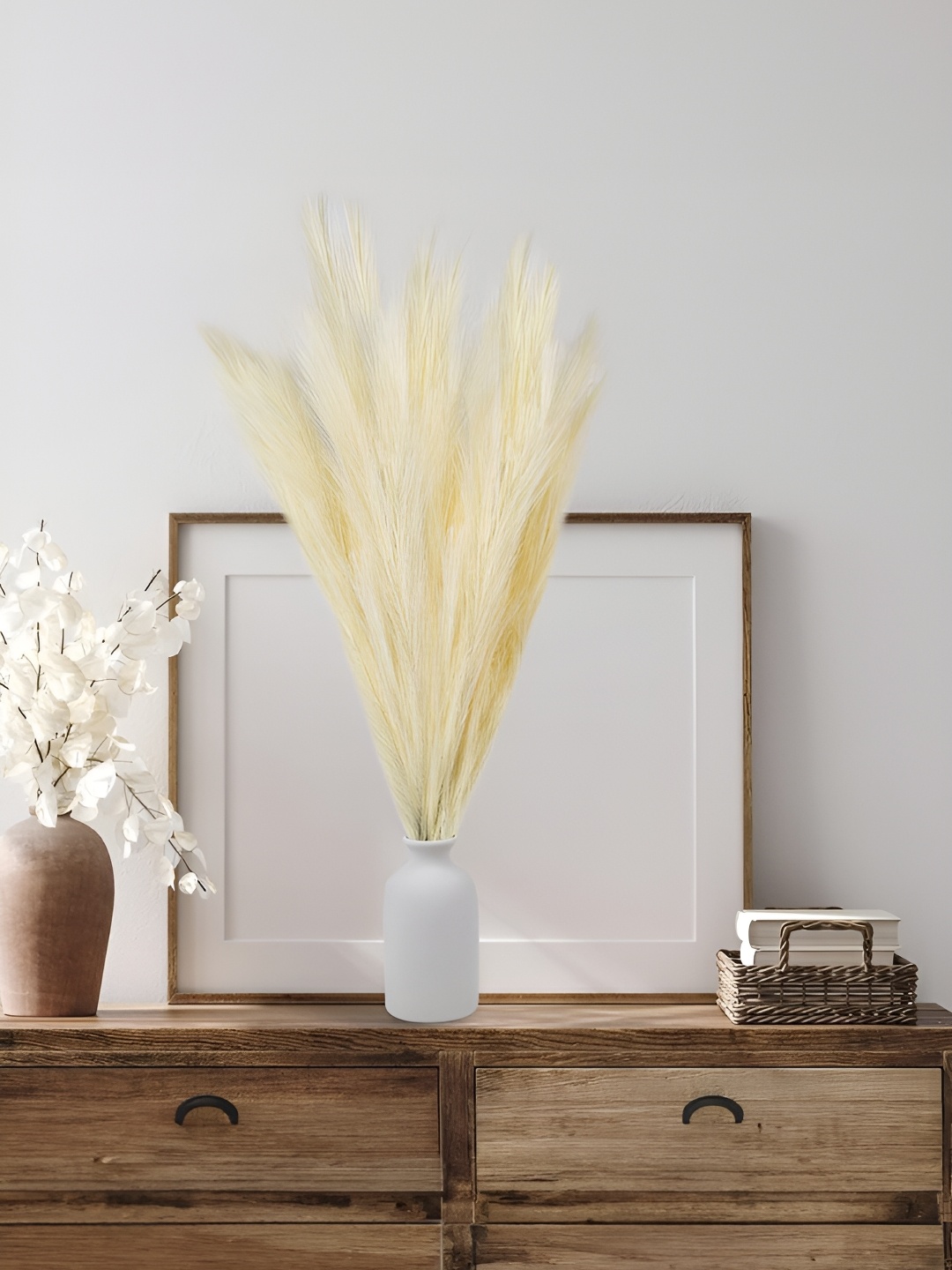 

LITVERSE Beige 3 Pieces Artificial Flower