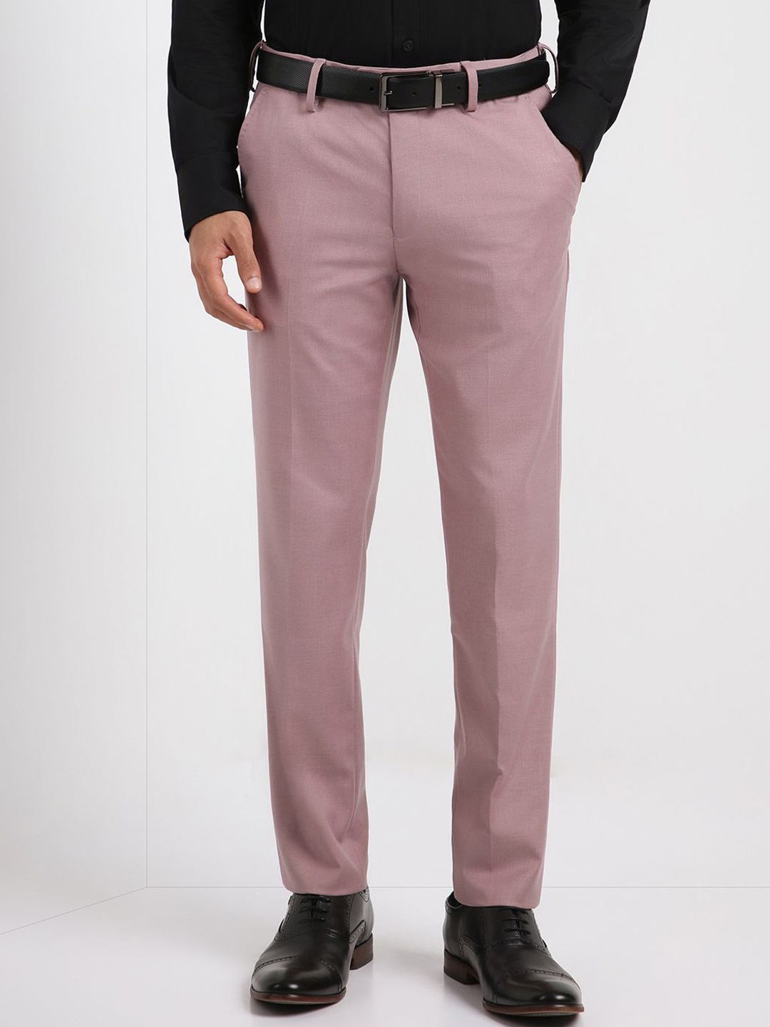 

Allen Solly Sport Men Slim Fit Trousers, Pink