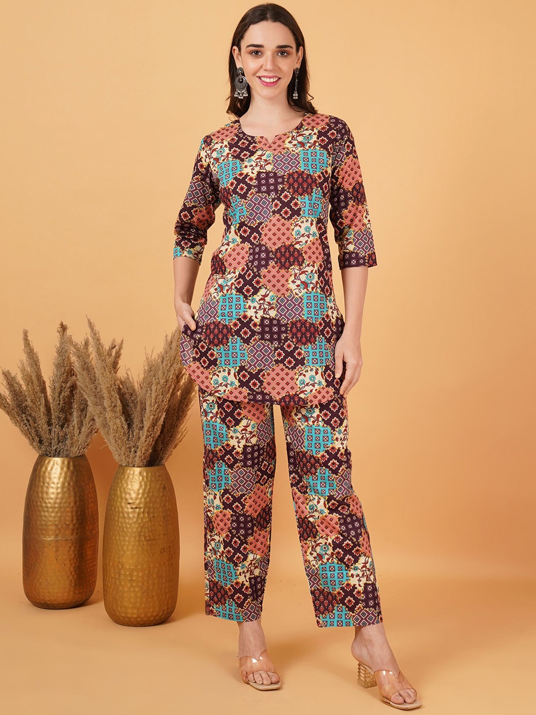 

GUDWEARS Floral Printed Notch Neck Pure Cotton Tunic With Trousers, Maroon