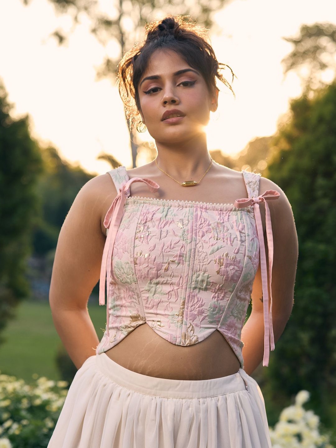 

Lea Clothing Co. Women Patsy Floral Crop Top, Pink
