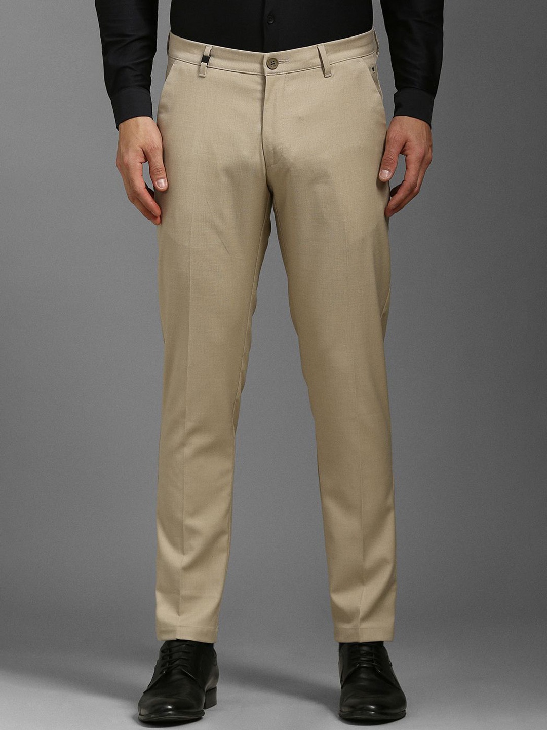 

Louis Philippe Men Slim Fit Formal Trousers, Beige