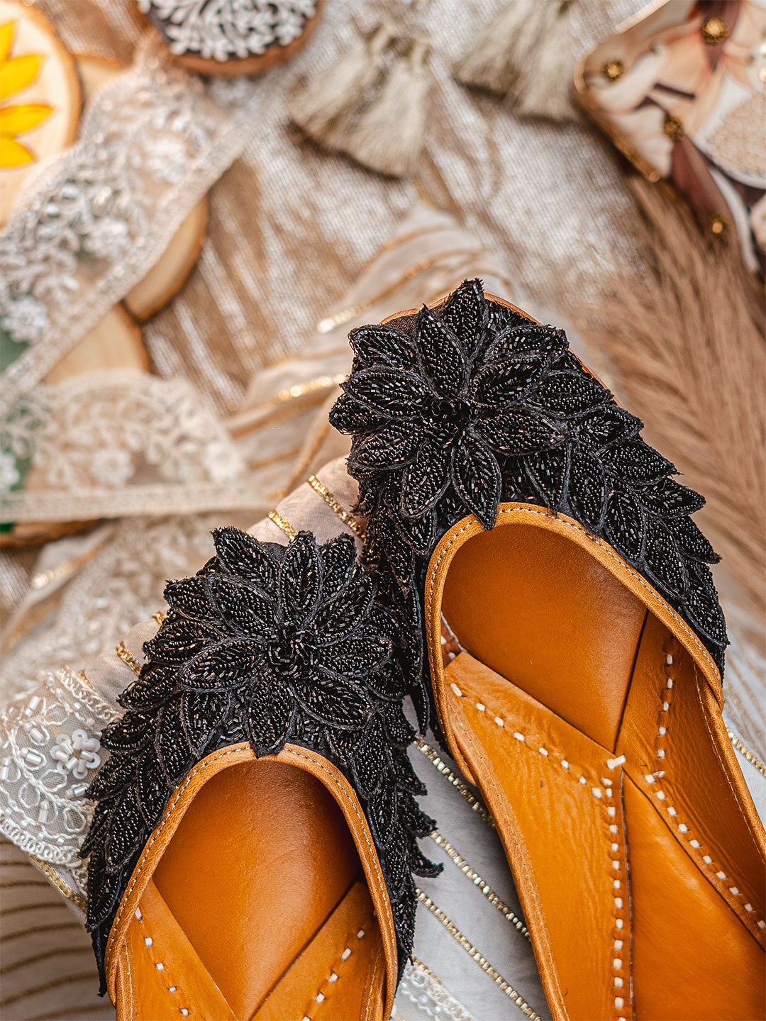 

NR By Nidhi Rathi Women Embroidered Mojaris Flats, Black
