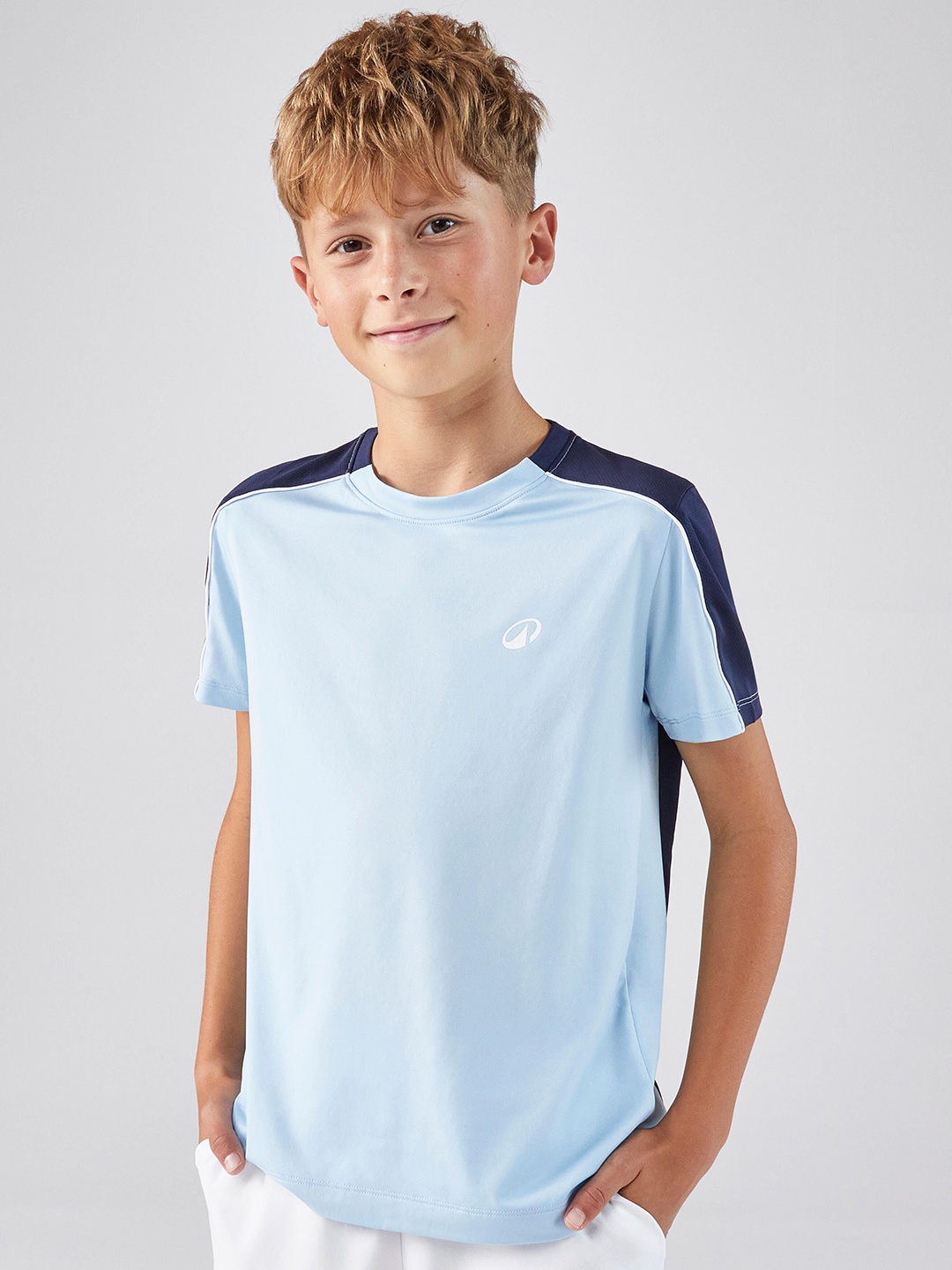 

Artengo By Decathlon Boys Colourblocked Round Neck T-shirt, Blue