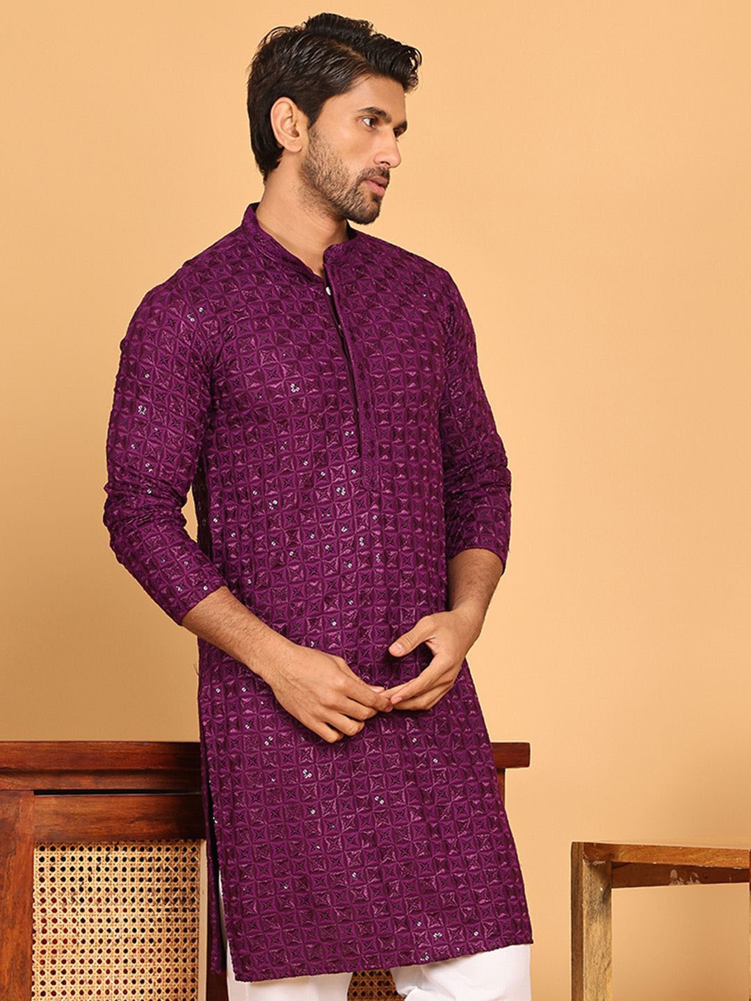 

Anouk Purple Floral Embroidered Mandarin Collar Sequinned Straight Kurta