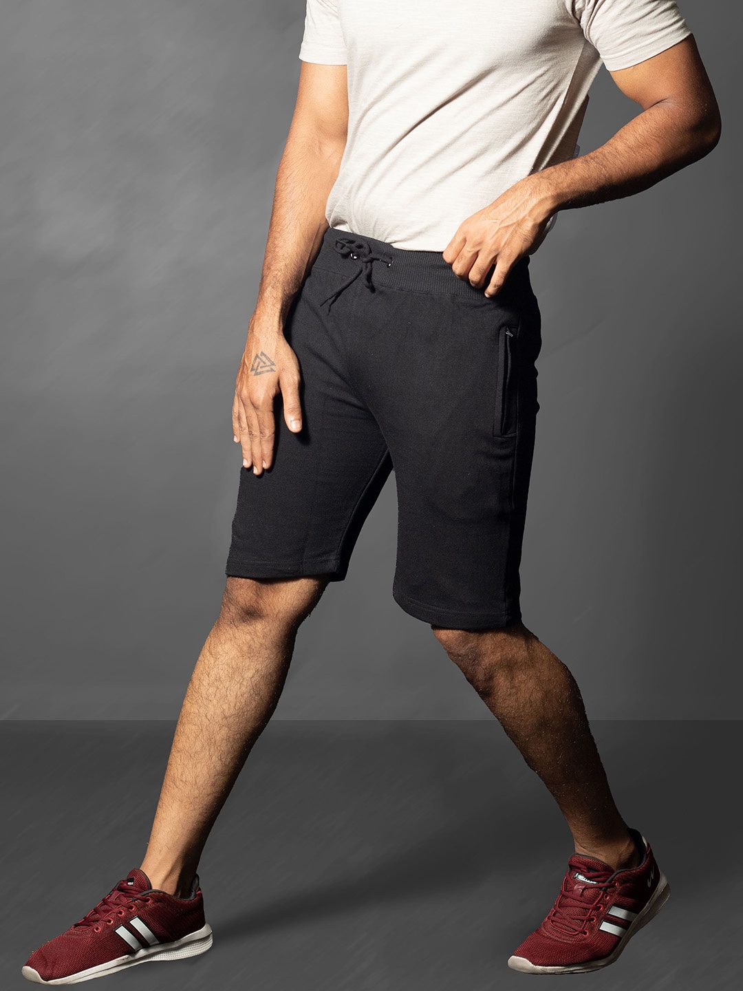 

Moda Rapido Men Outdoor Shorts, Black