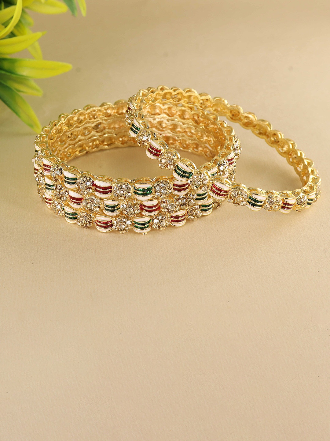 

ZULKA Set Of 4 Gold-Plated Zircon Diamond Stone-Studded Bangles