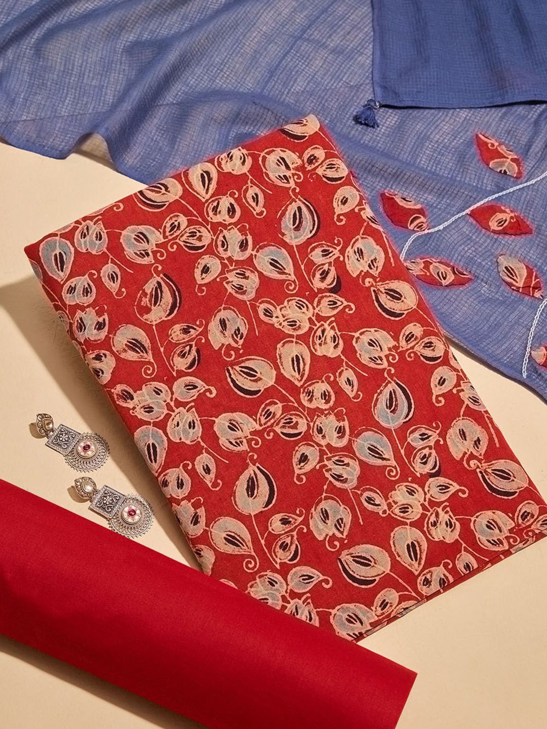 

Taneira Floral Printed Pure Cotton Unstitched Dress Material, Red