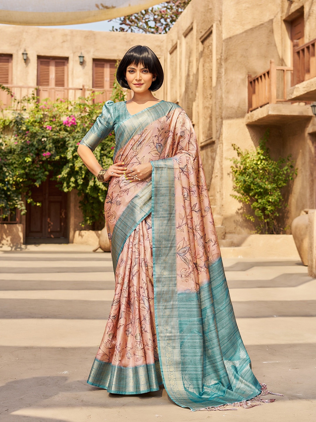 

Sanu Silk Floral Silk Blend Tussar Saree, Beige