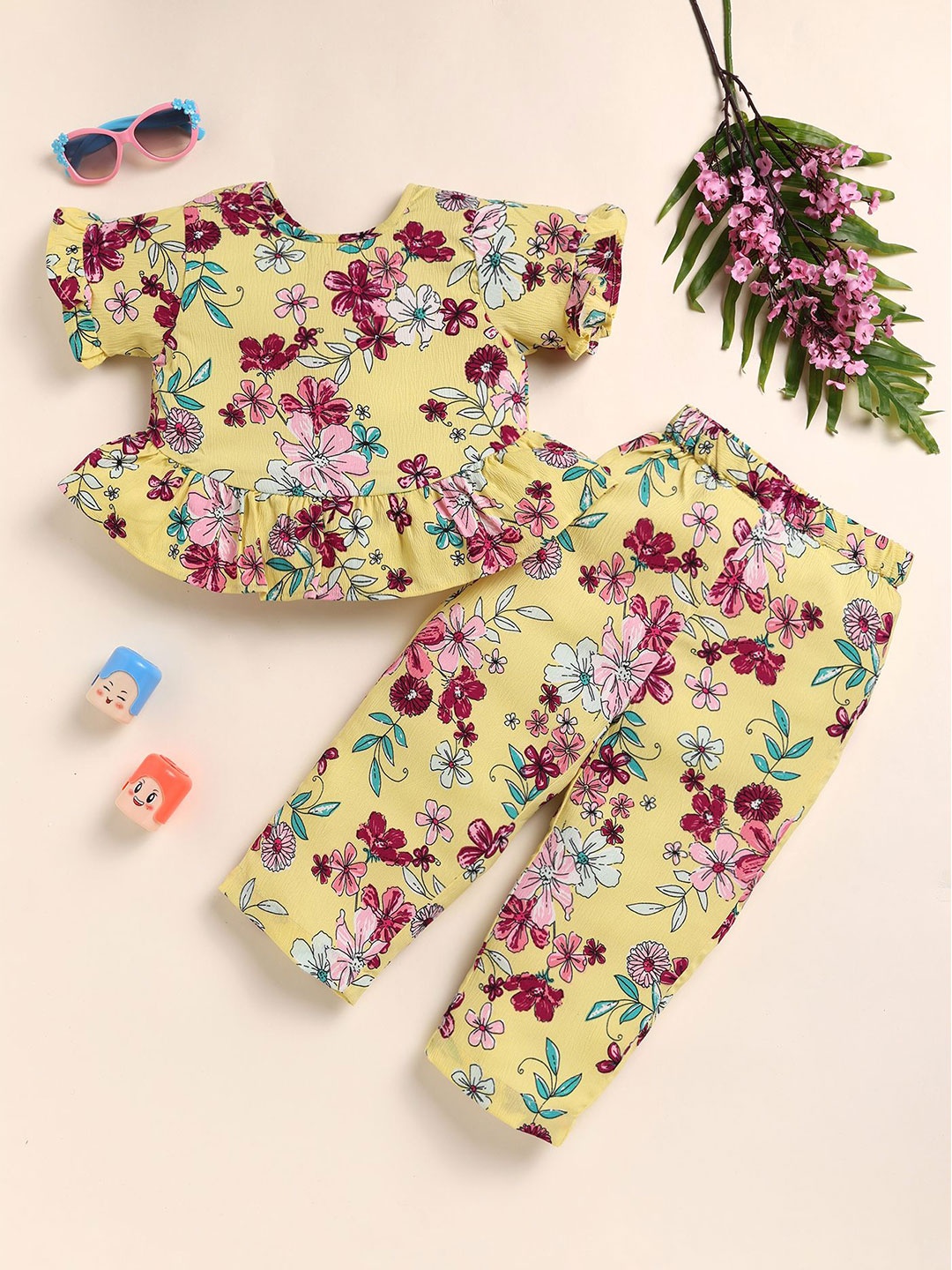 

YK Girls Printed Round Neck Top With Trouser, Yellow