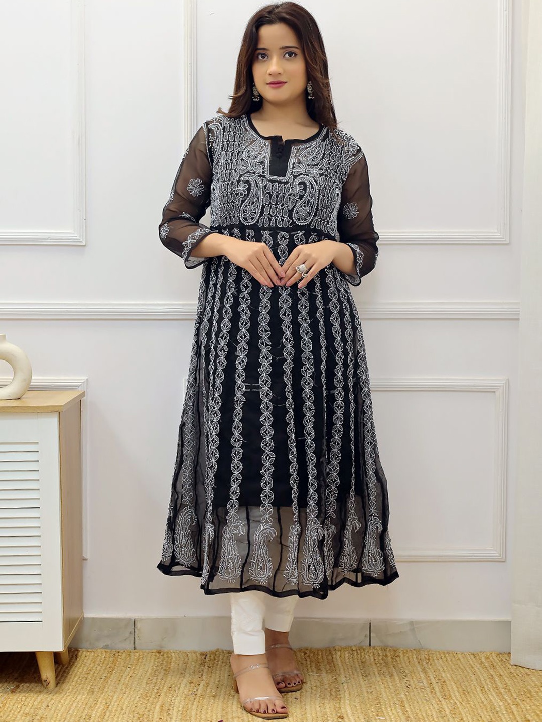 

The Chikan Label Ethnic Motifs Embroidered Chikankari Georgette A Line Kurta, Black