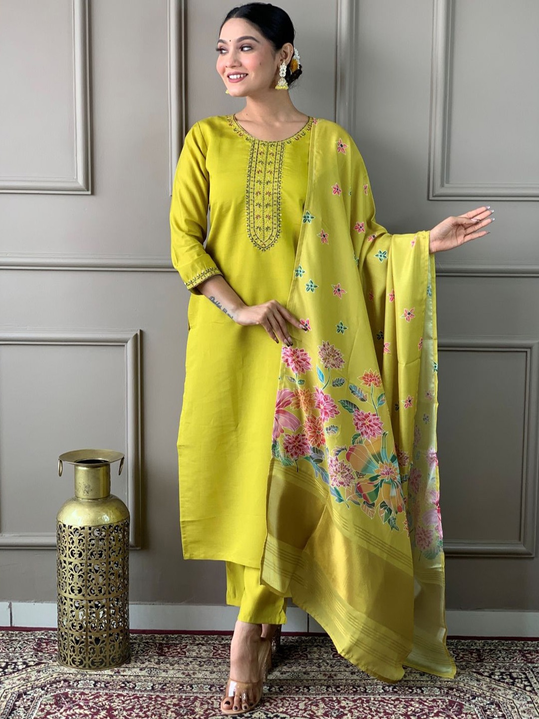 

NKV Women Embroidered Sequinned Kurta, Yellow