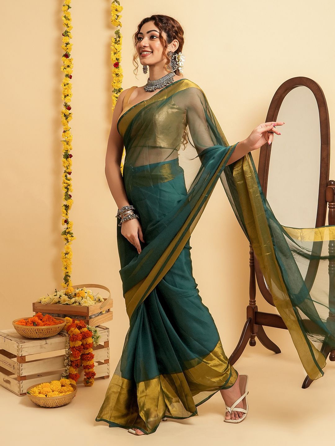 

TEEJH Teejh Sanah Ready to Drape Saree, Green