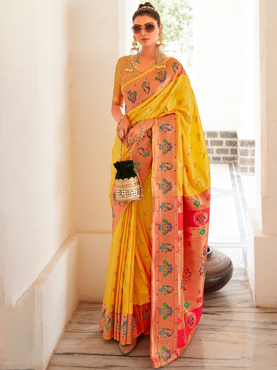 

DEVATITHI Women Yellow Silk Saree